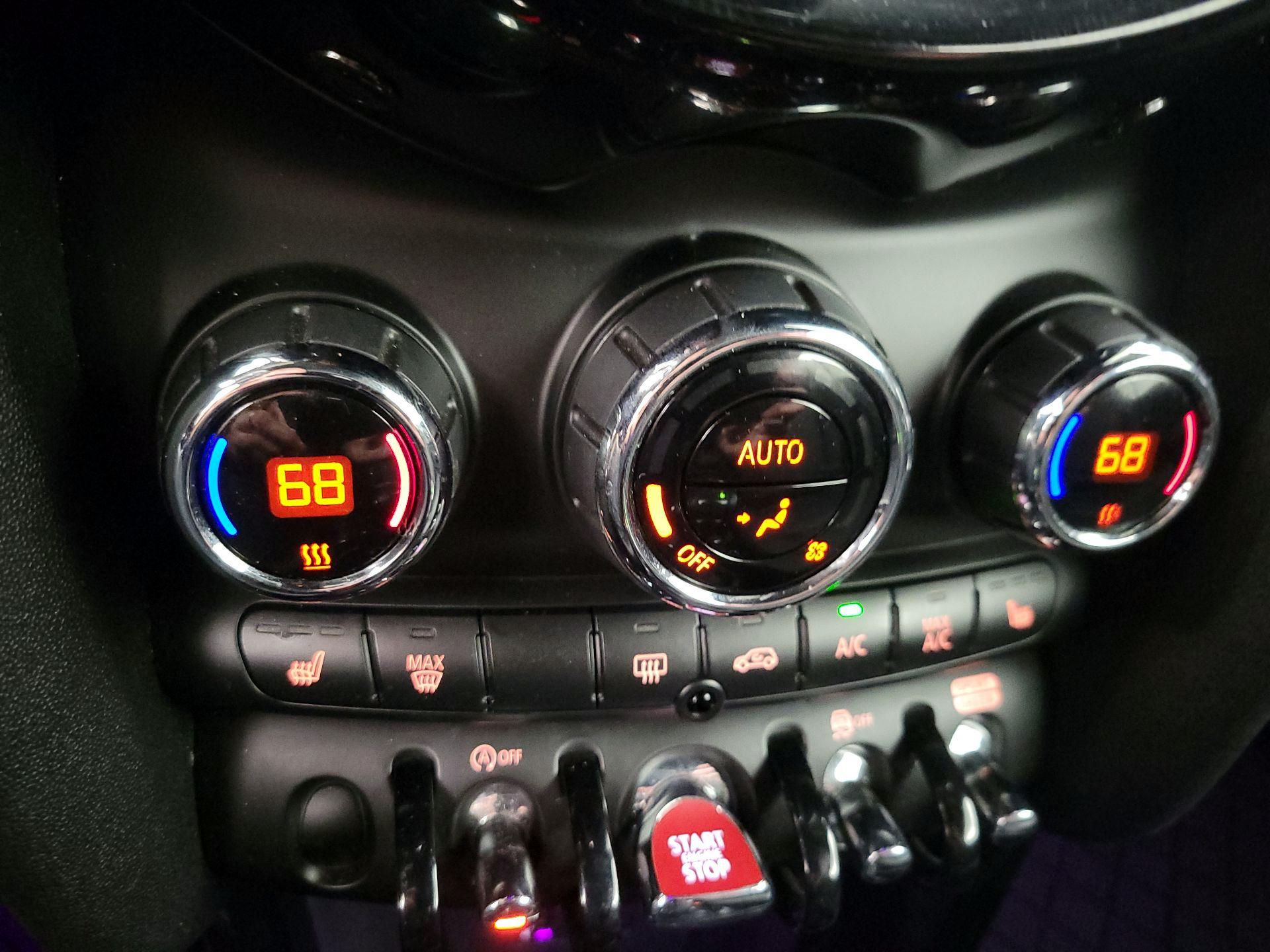 Thumbnail: 2018 MINI Cooper - 16
