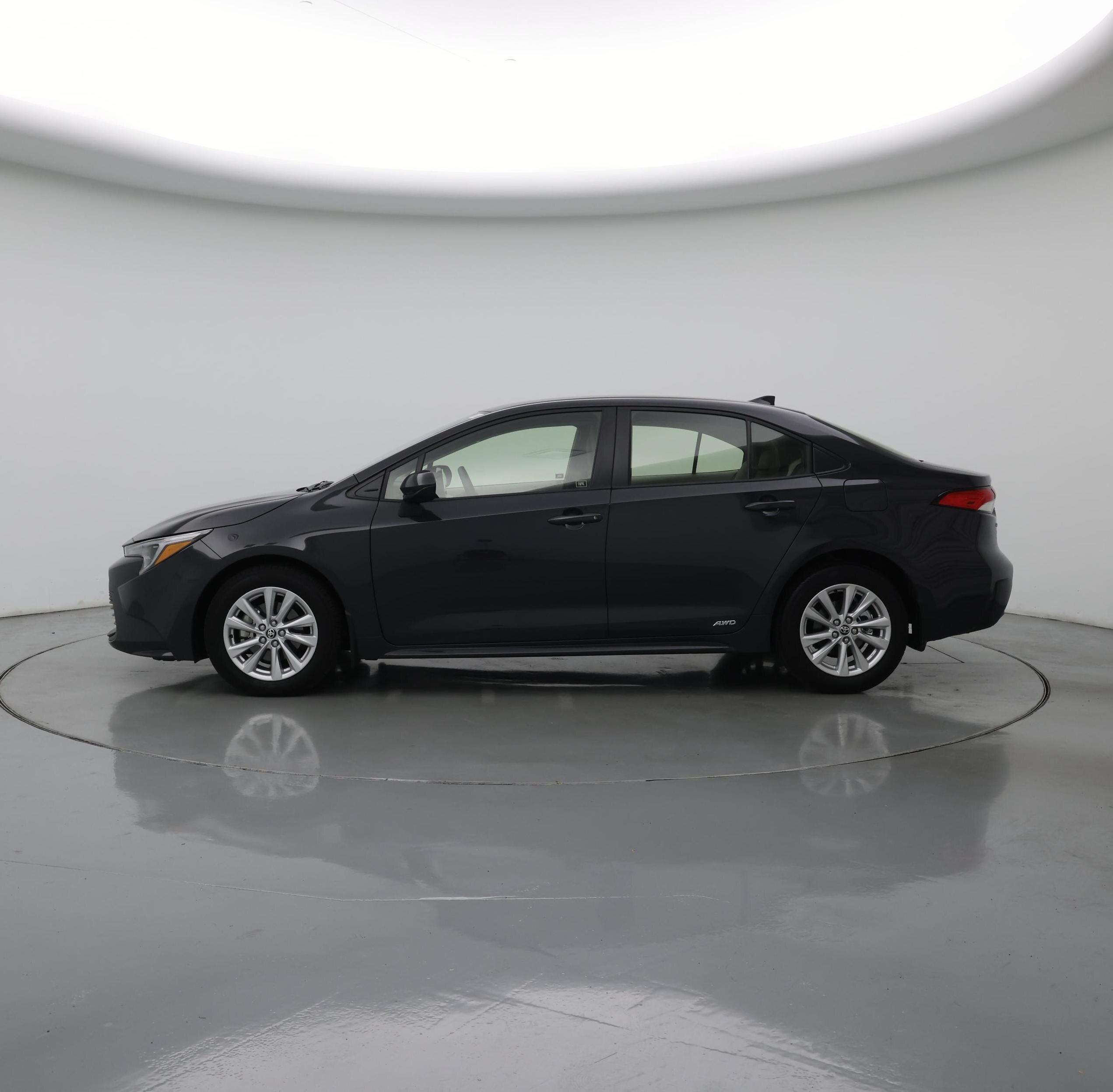Thumbnail: 2025 Toyota Corolla - 3