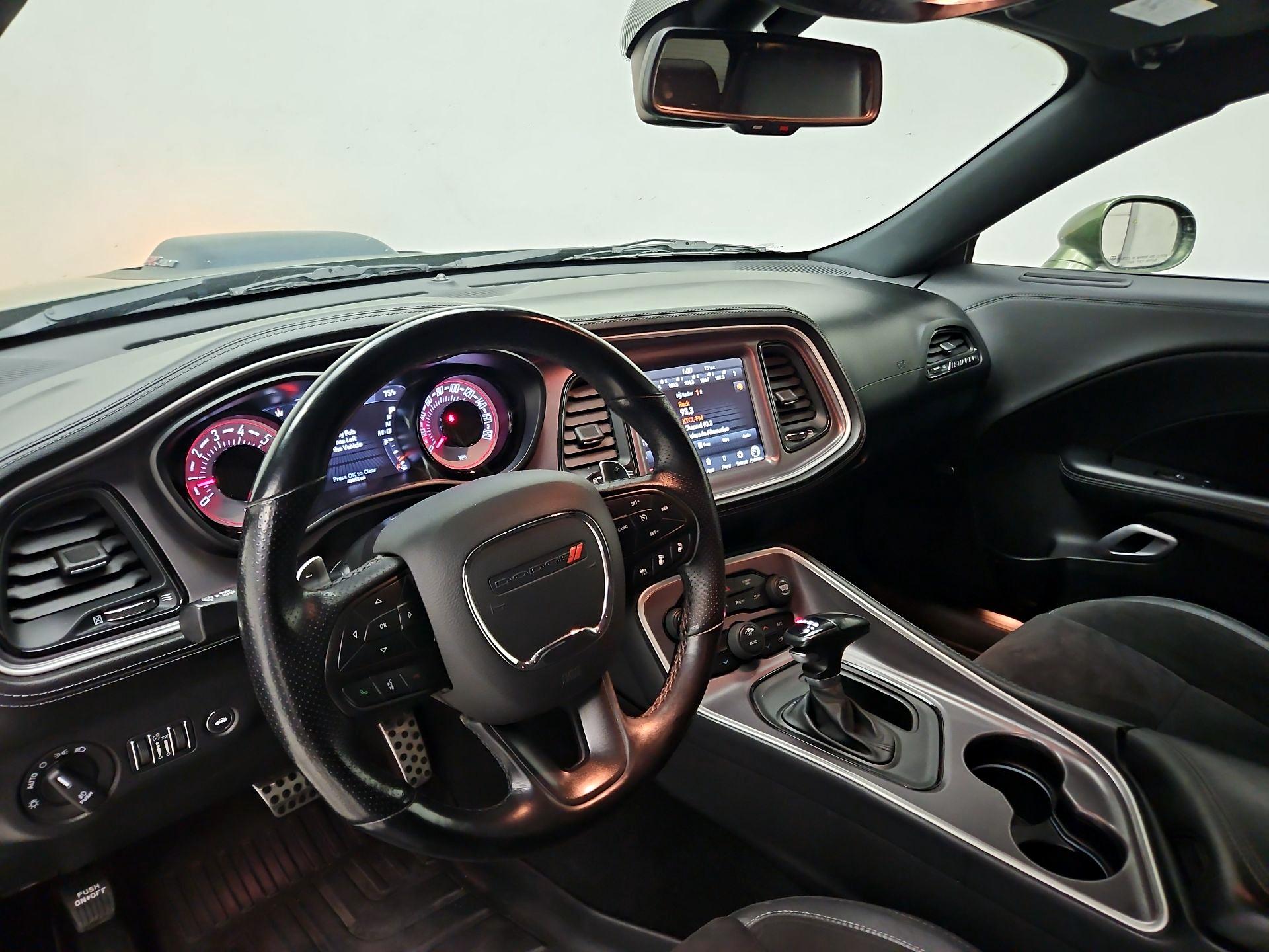 Thumbnail: 2022 Dodge Challenger - 9