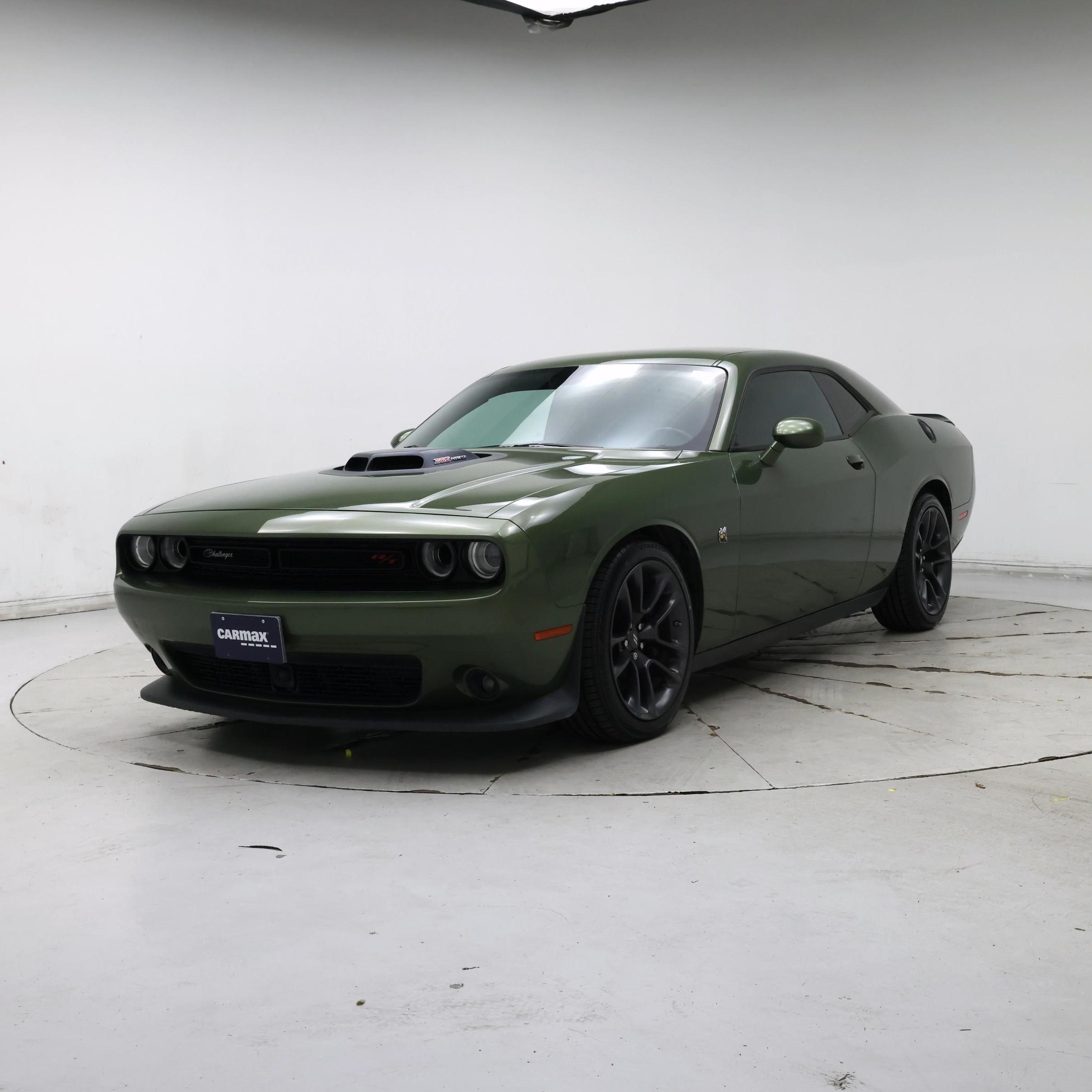 Thumbnail: 2022 Dodge Challenger - 4