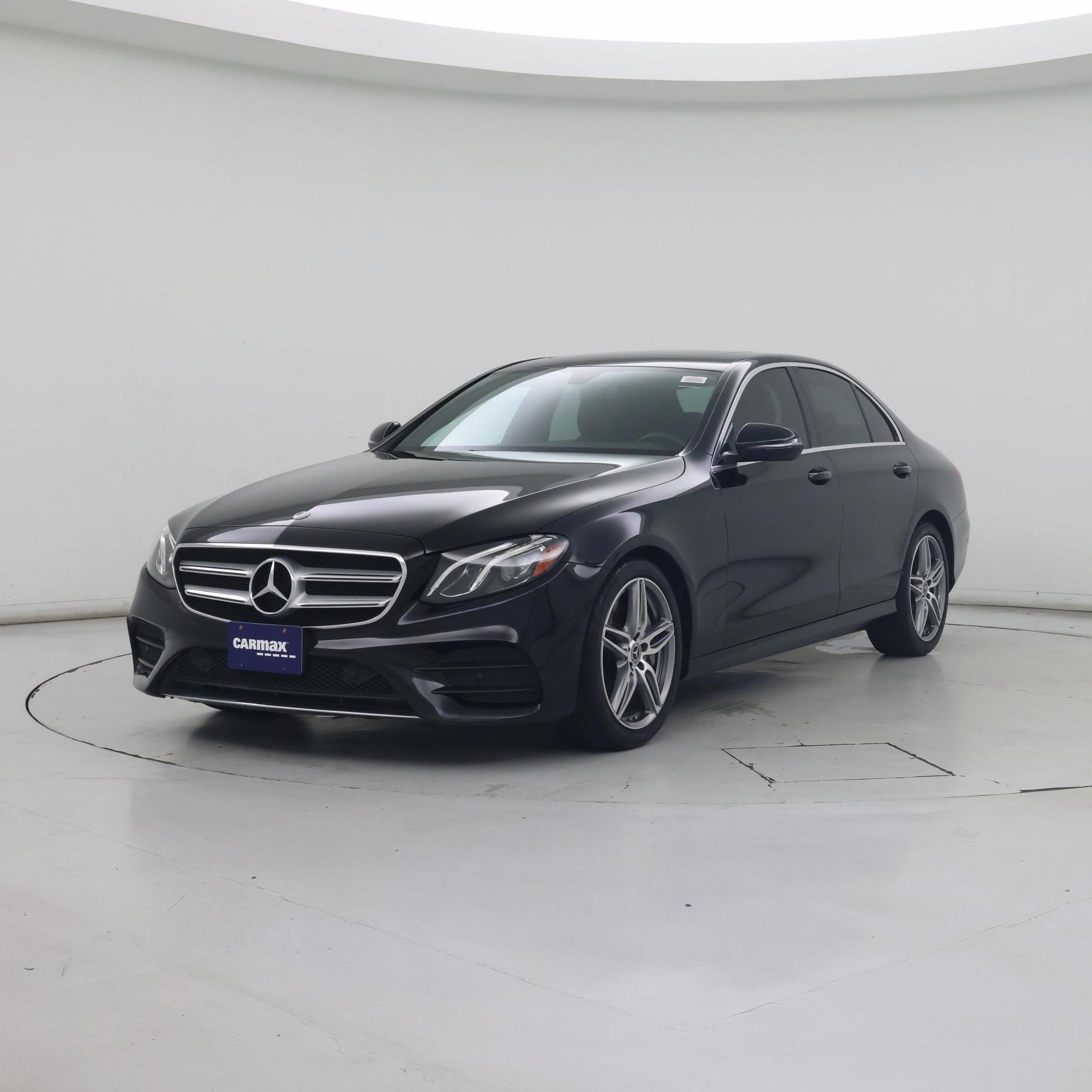 Thumbnail: 2018 Mercedes-Benz E-Class - 4