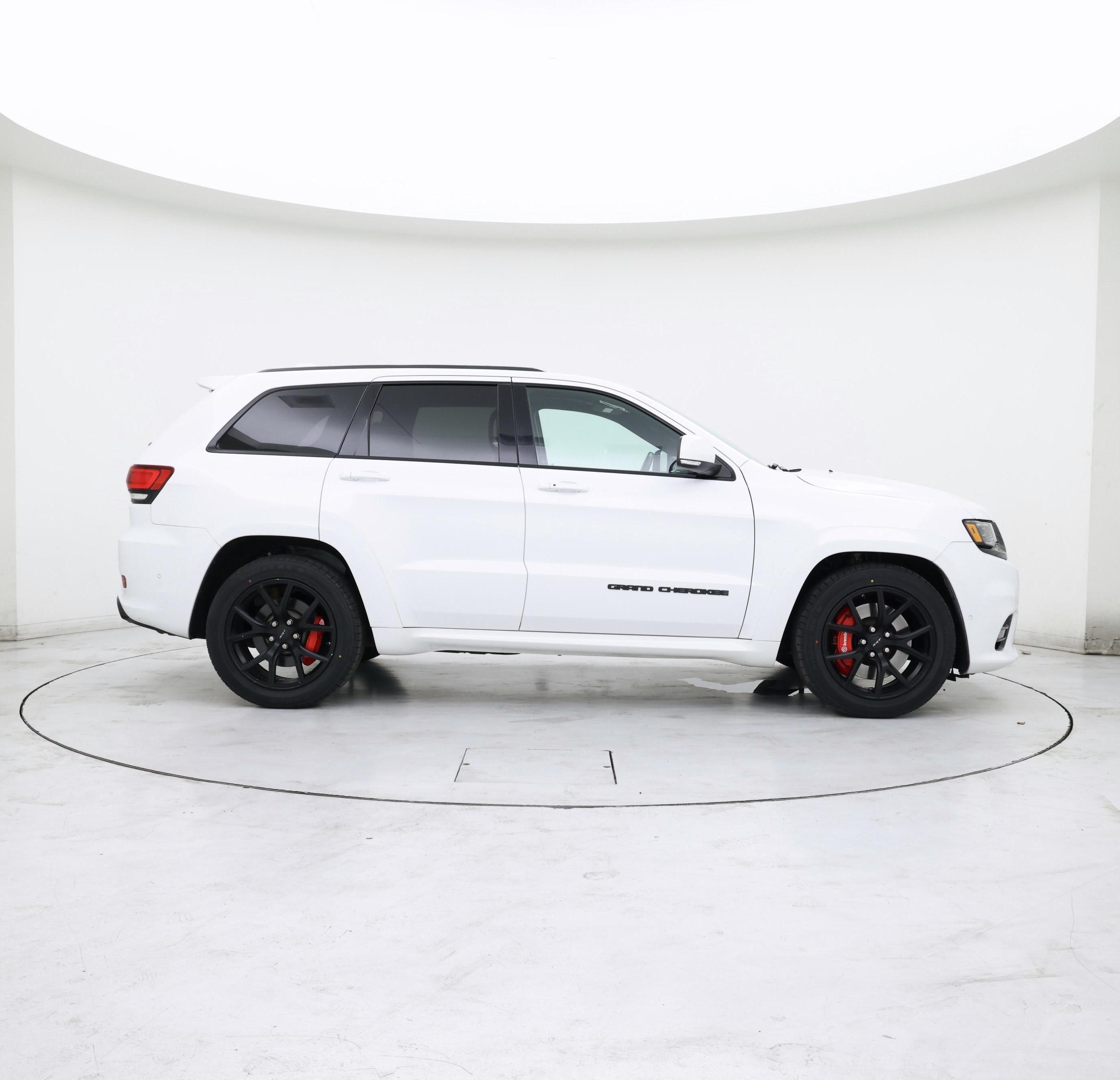 Thumbnail: 2018 Jeep Grand Cherokee - 7