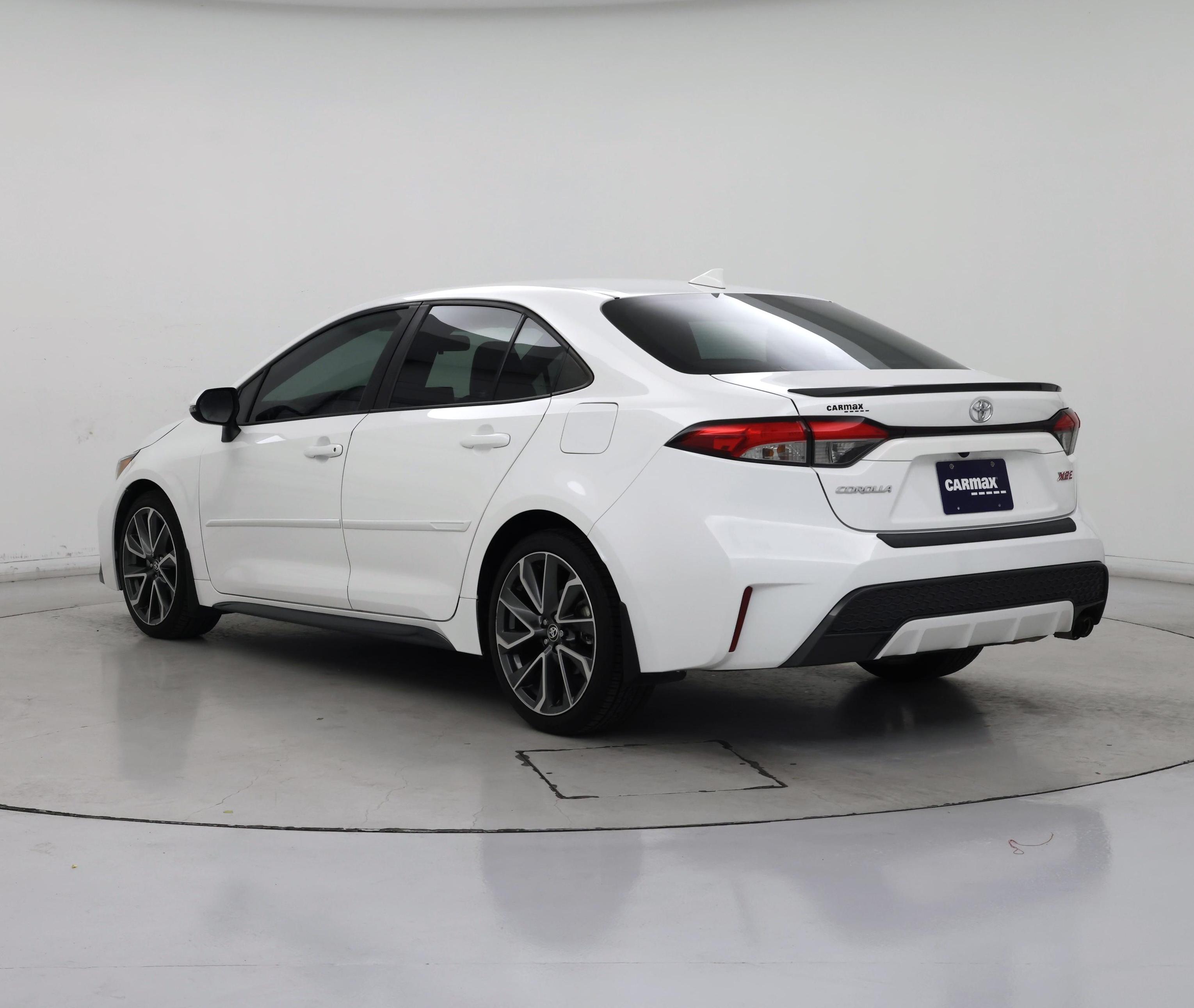 Thumbnail: 2021 Toyota Corolla - 2