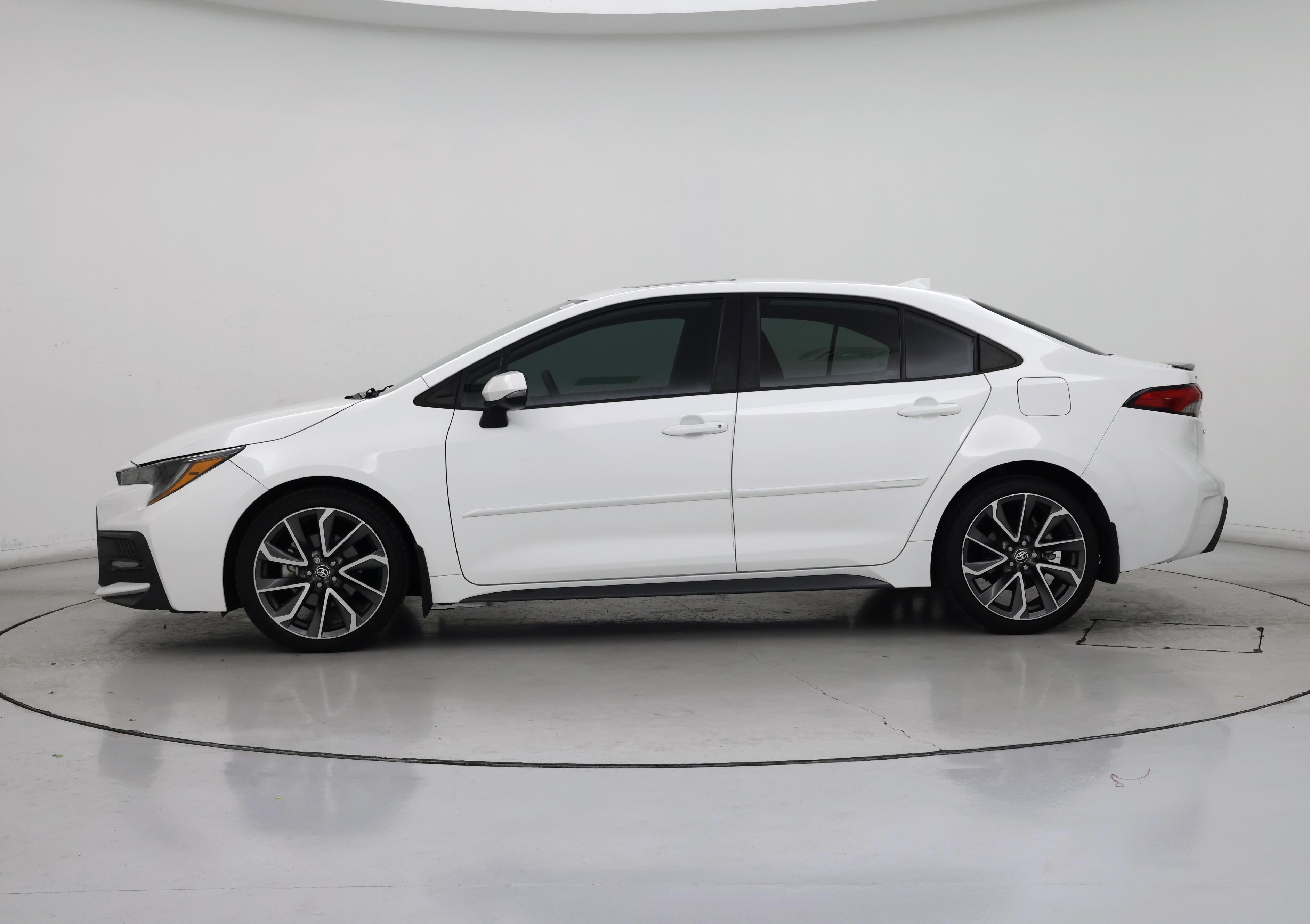 Thumbnail: 2021 Toyota Corolla - 3