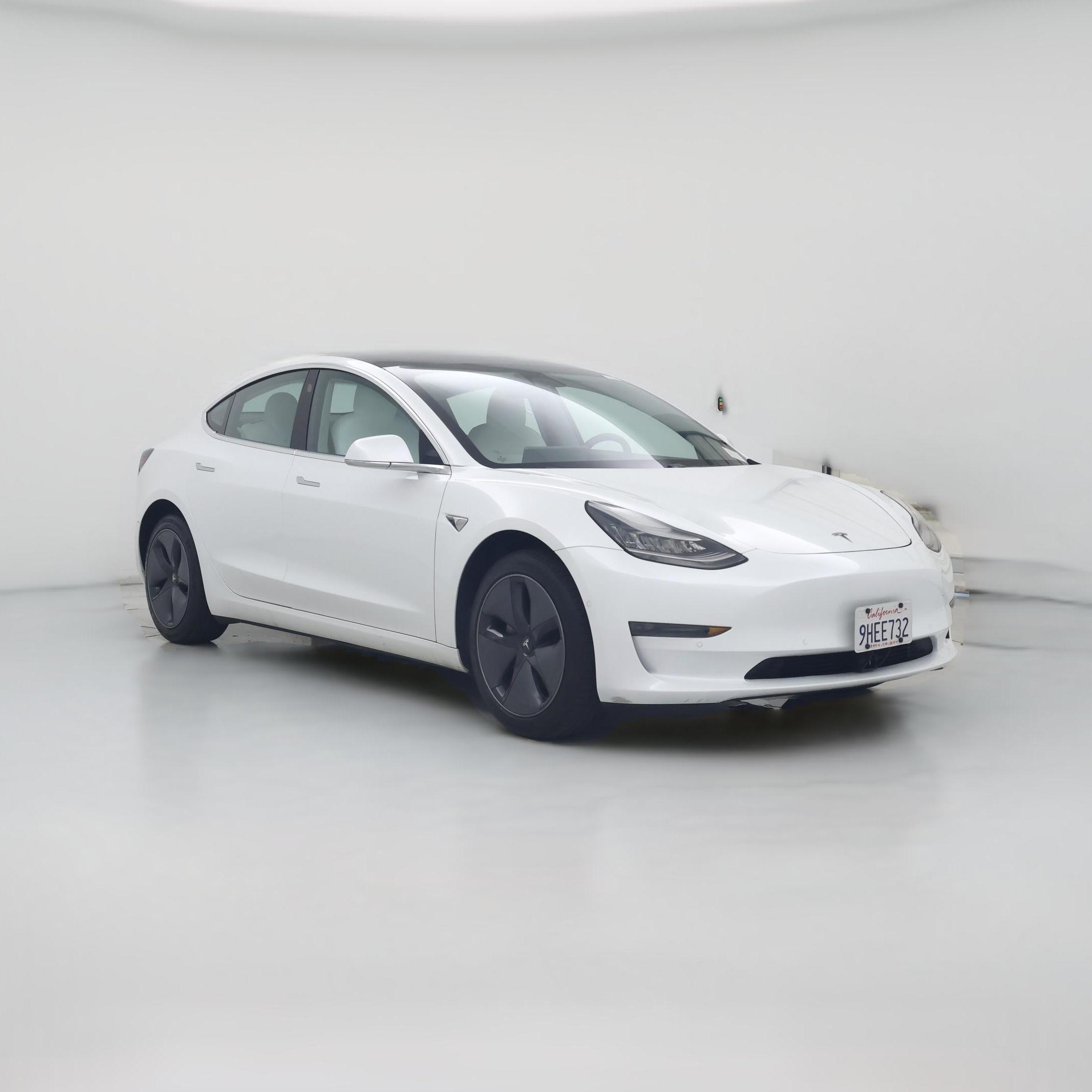 Thumbnail: 2020 Tesla Model 3 - 1