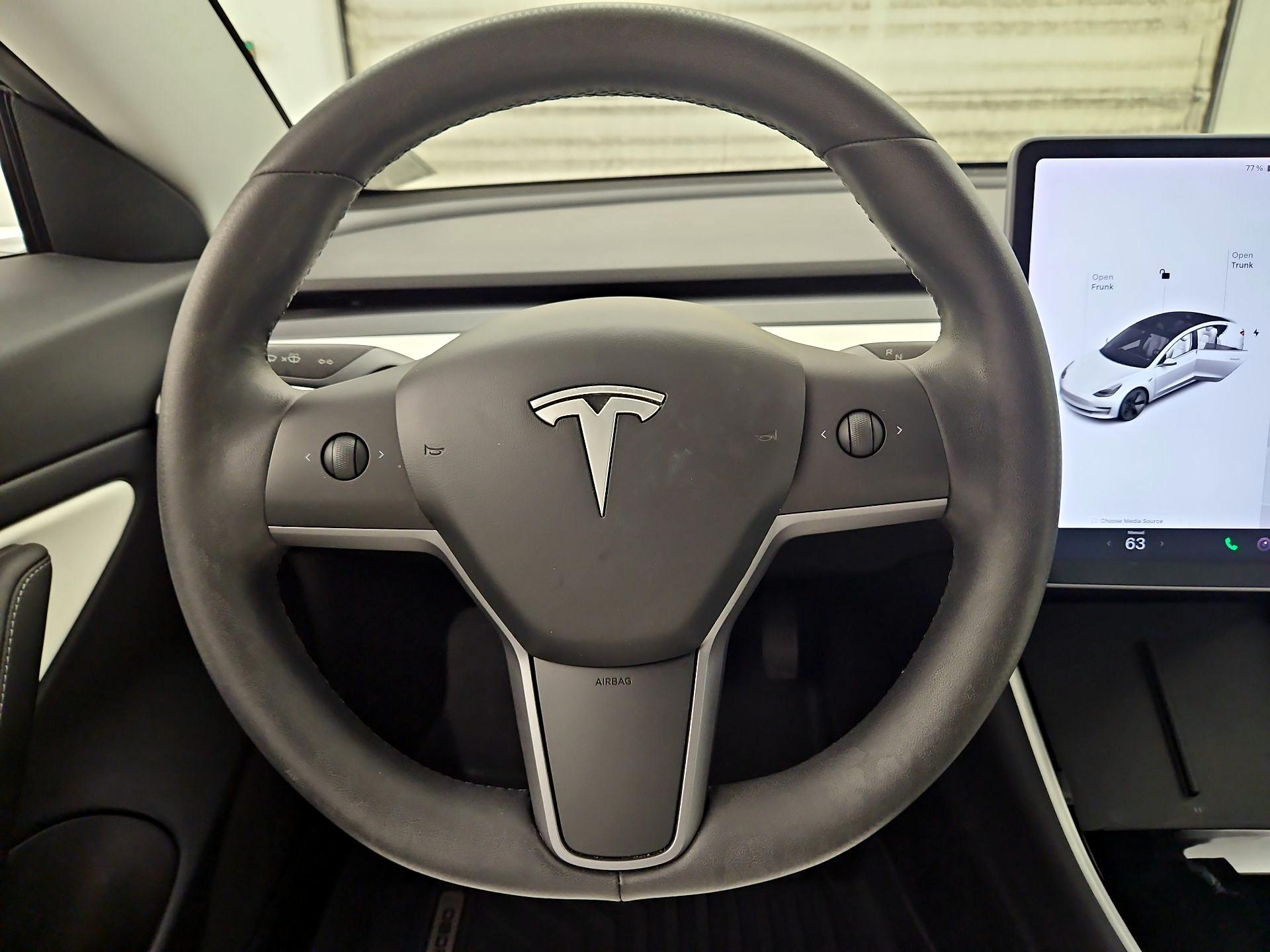 Thumbnail: 2020 Tesla Model 3 - 10