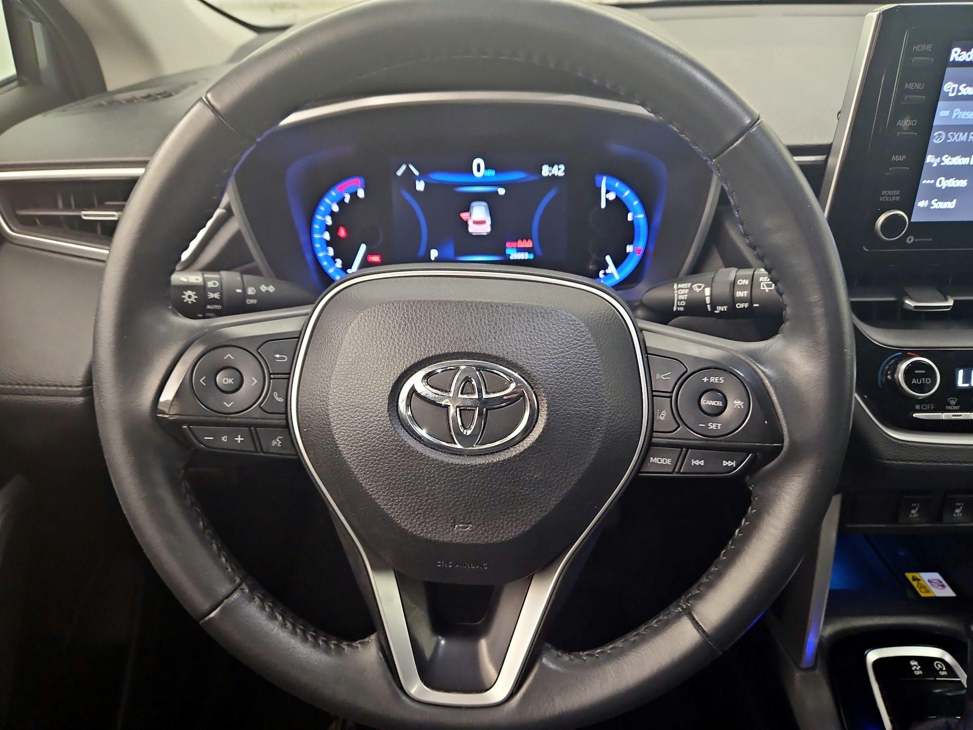 Thumbnail: 2022 Toyota Corolla Cross - 10