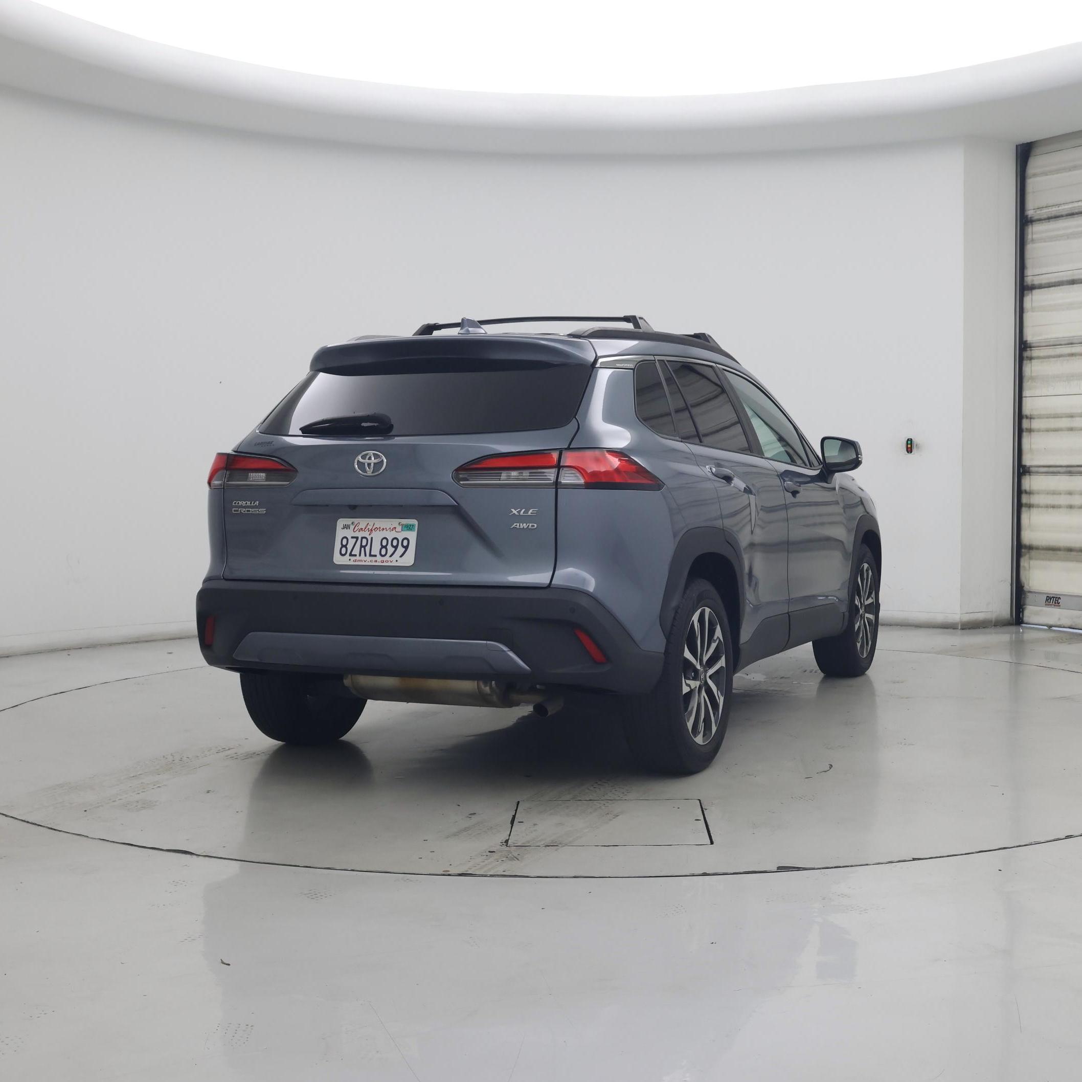 Thumbnail: 2022 Toyota Corolla Cross - 8