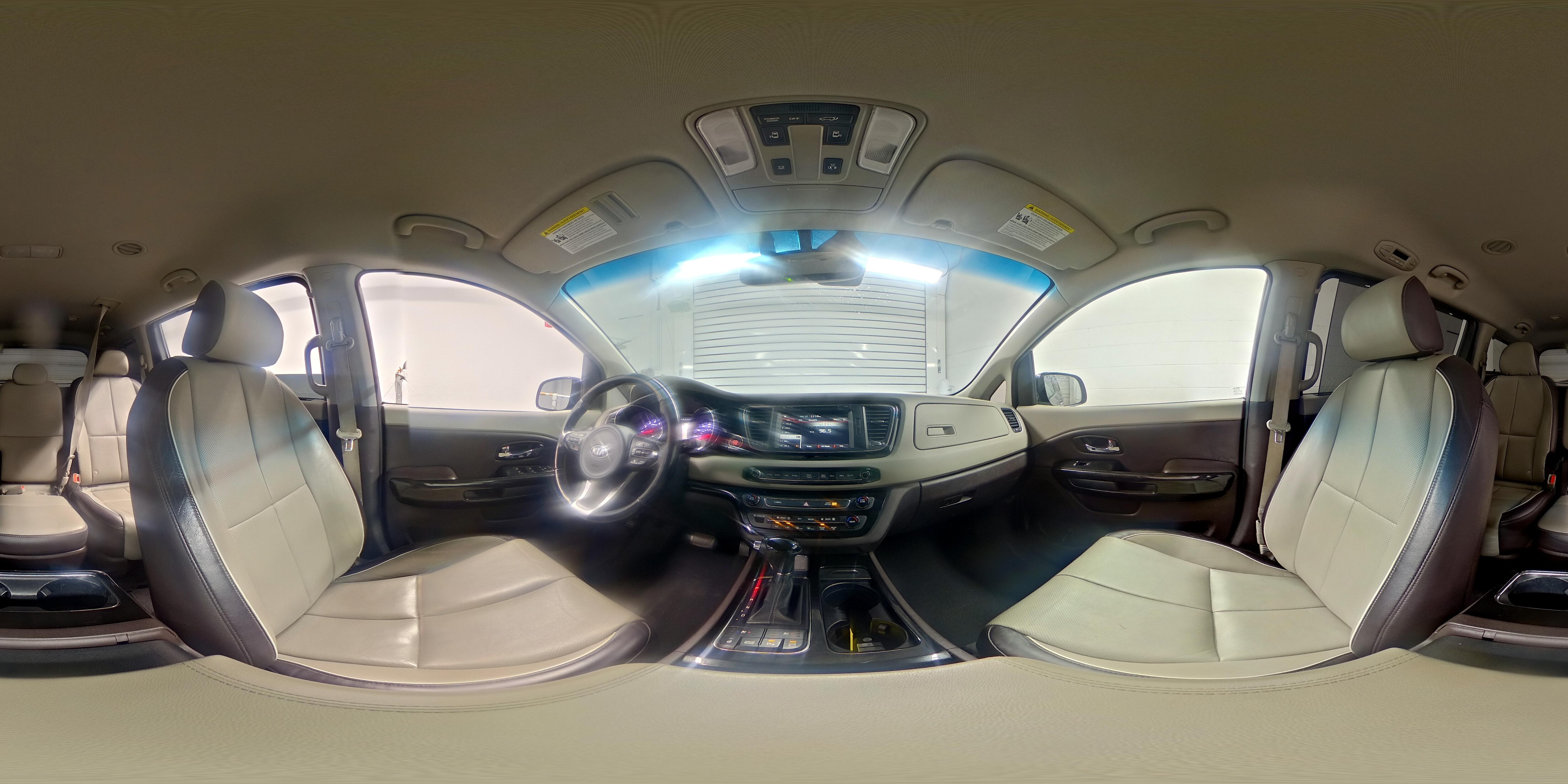 2016 Kia Sedona SX Limited - Photo 27