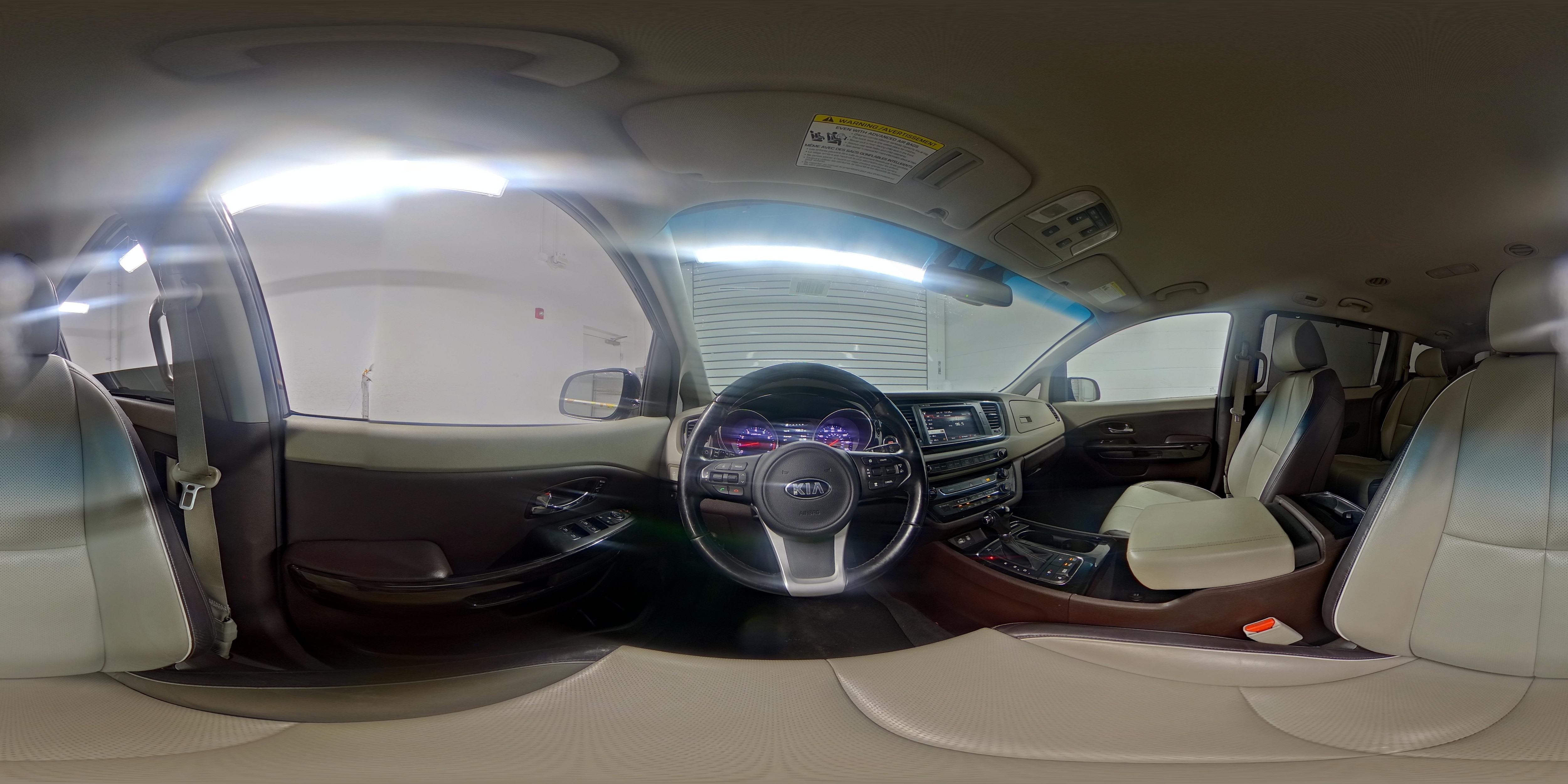 2016 Kia Sedona SX Limited - Photo 29