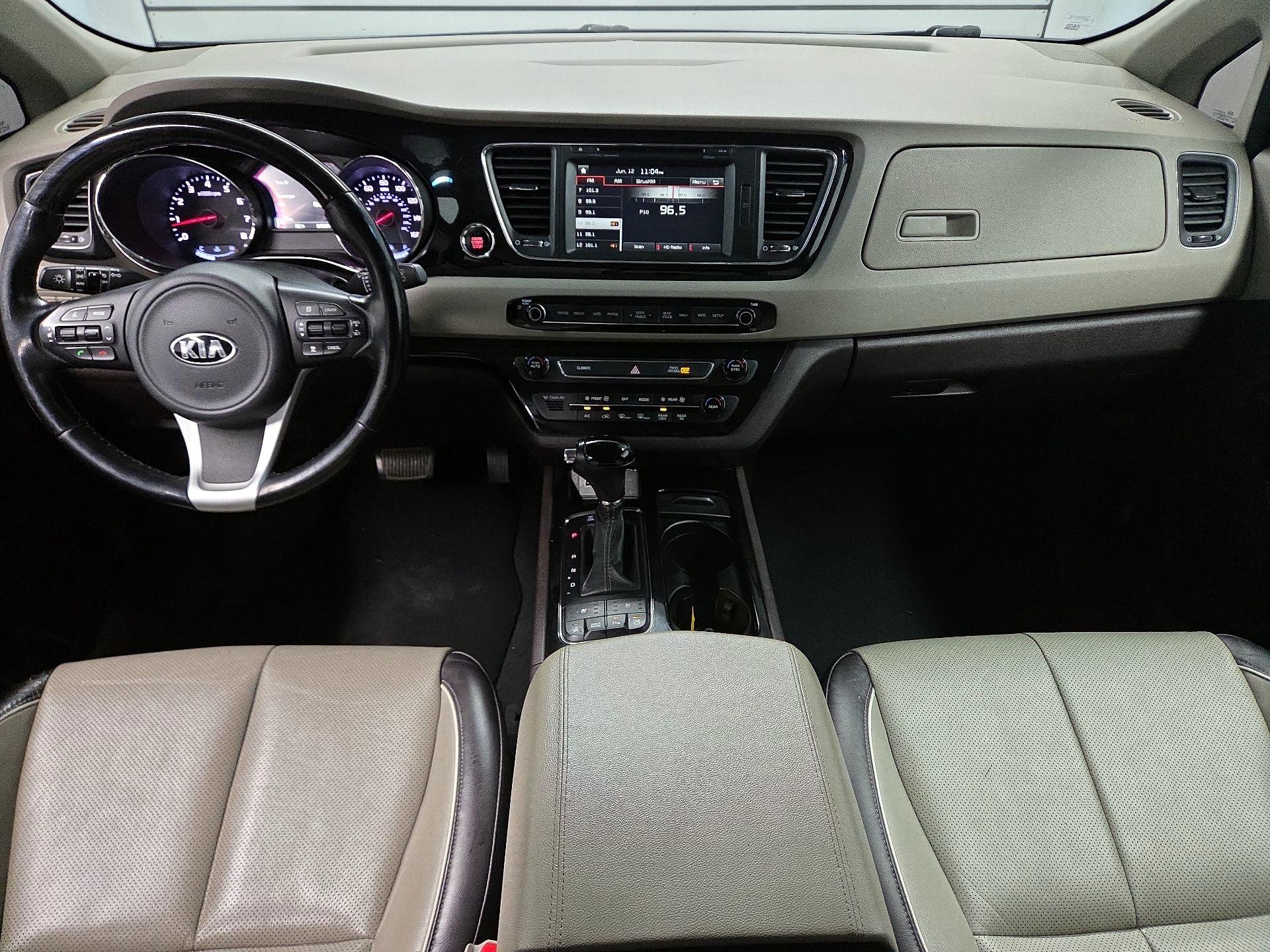 Thumbnail: 2016 Kia Sedona - 9