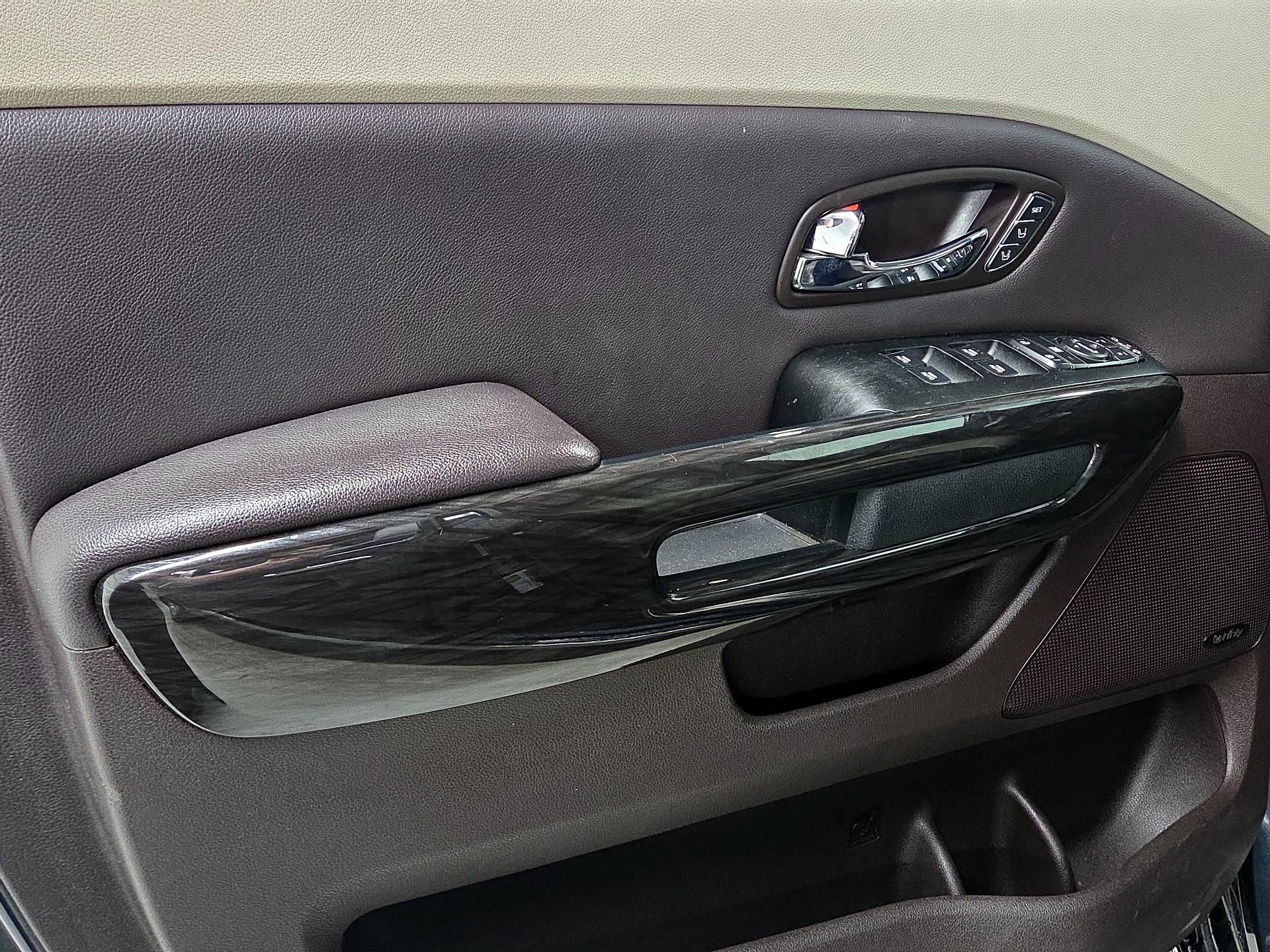 Thumbnail: 2016 Kia Sedona - 12