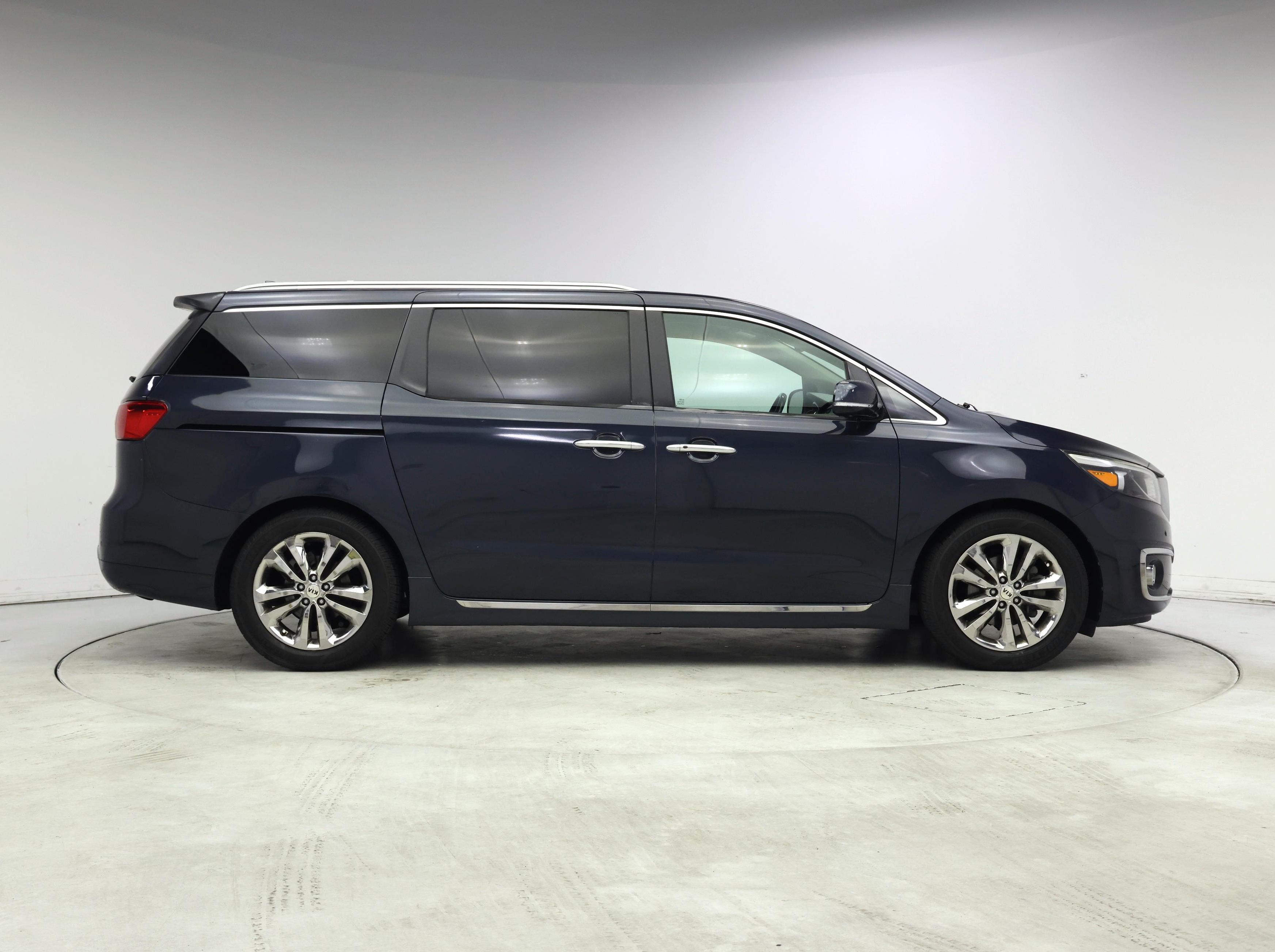 Thumbnail: 2016 Kia Sedona - 7