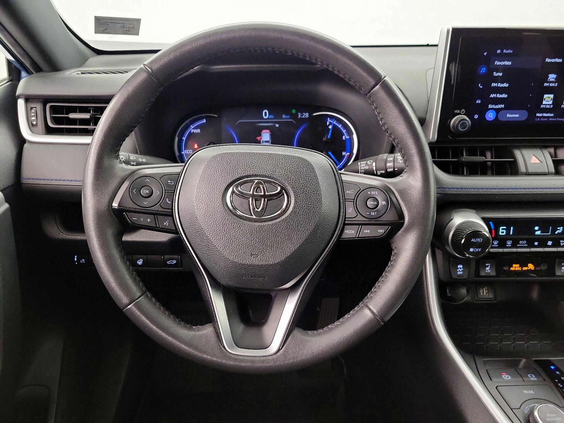 Thumbnail: 2024 Toyota RAV4 - 10