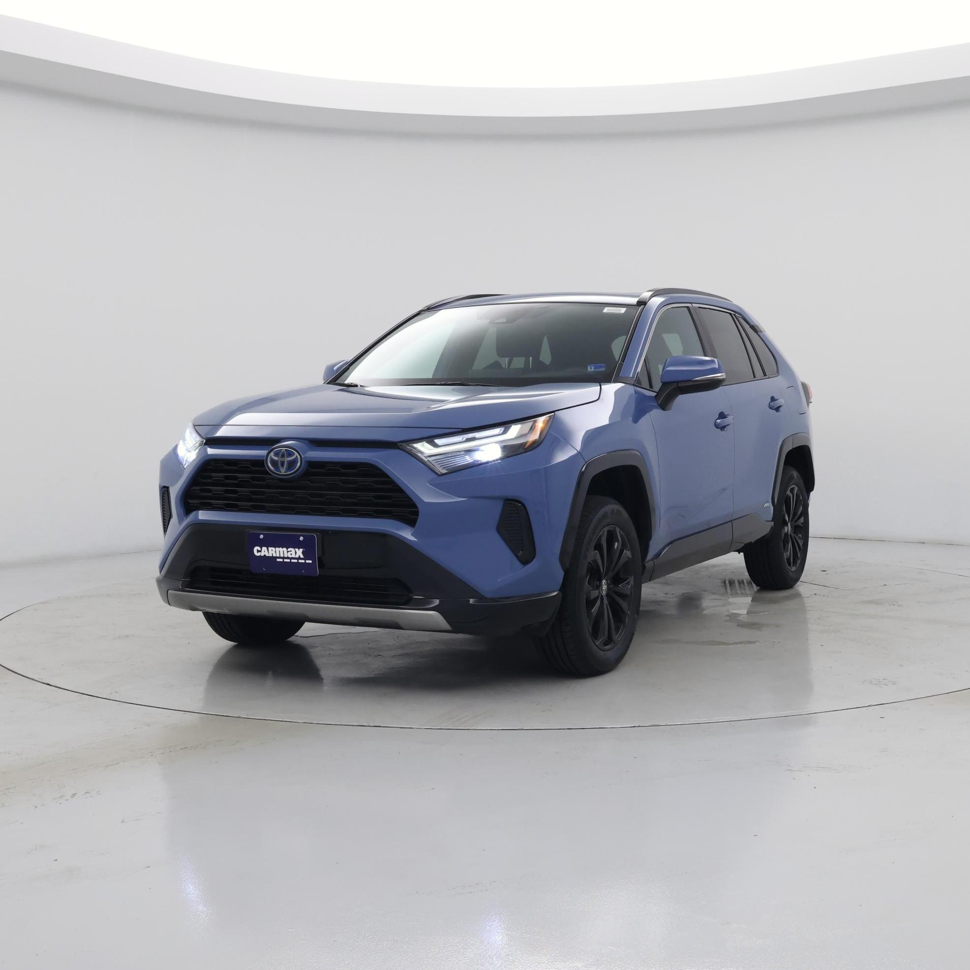 Thumbnail: 2024 Toyota RAV4 - 4