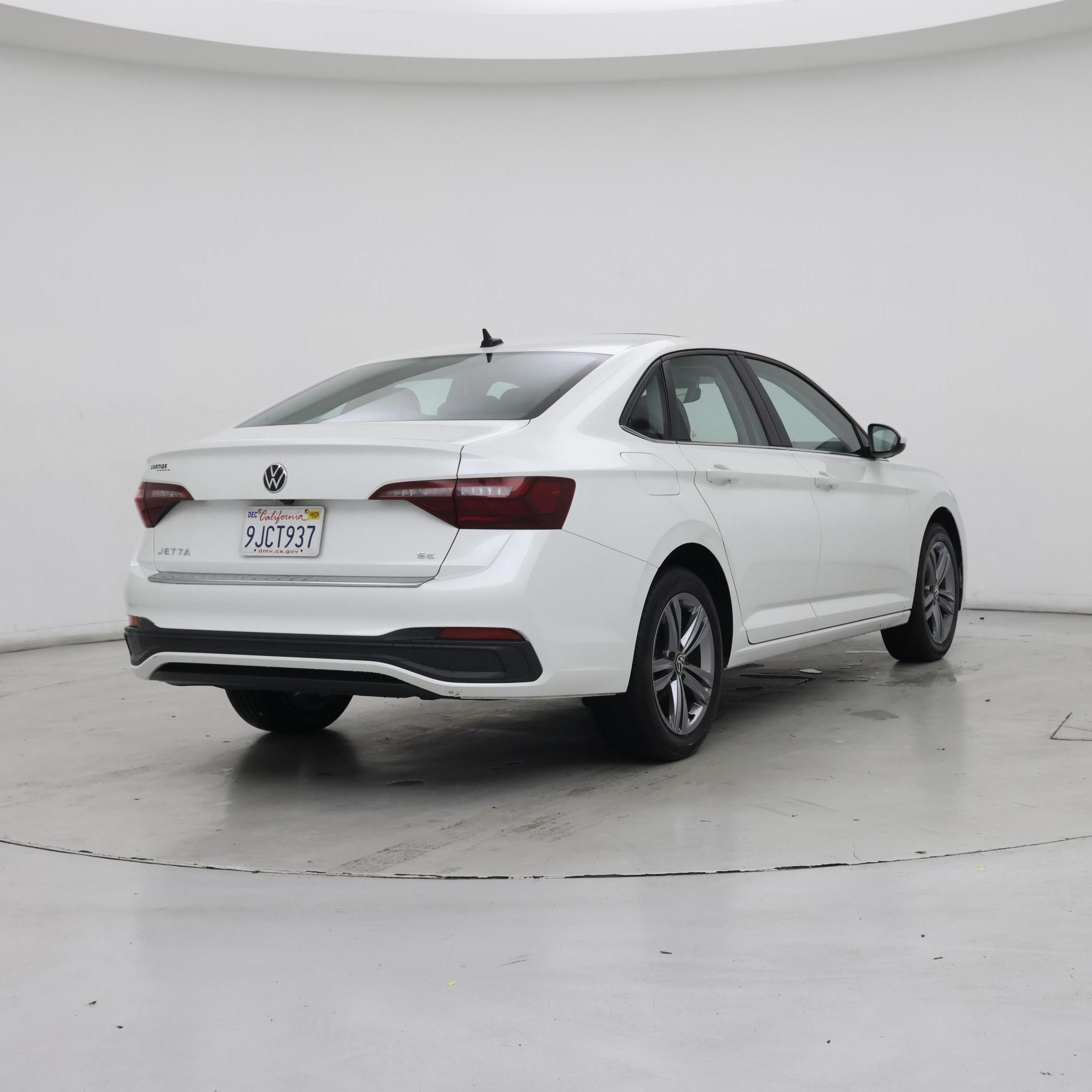 Thumbnail: 2023 Volkswagen Jetta - 8