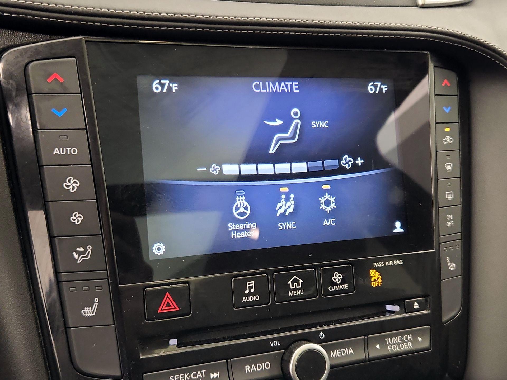 Thumbnail: 2019 INFINITI QX50 - 16