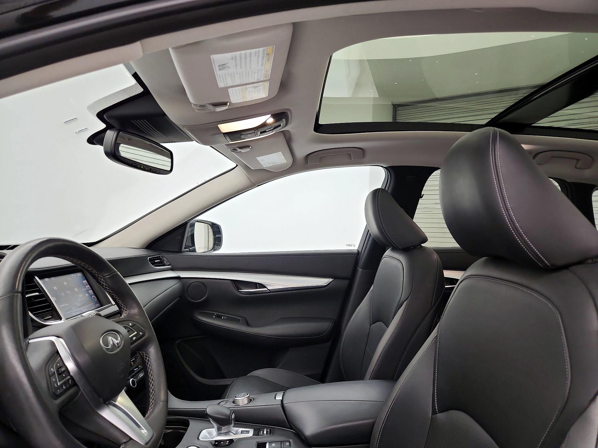 Thumbnail: 2019 INFINITI QX50 - 19