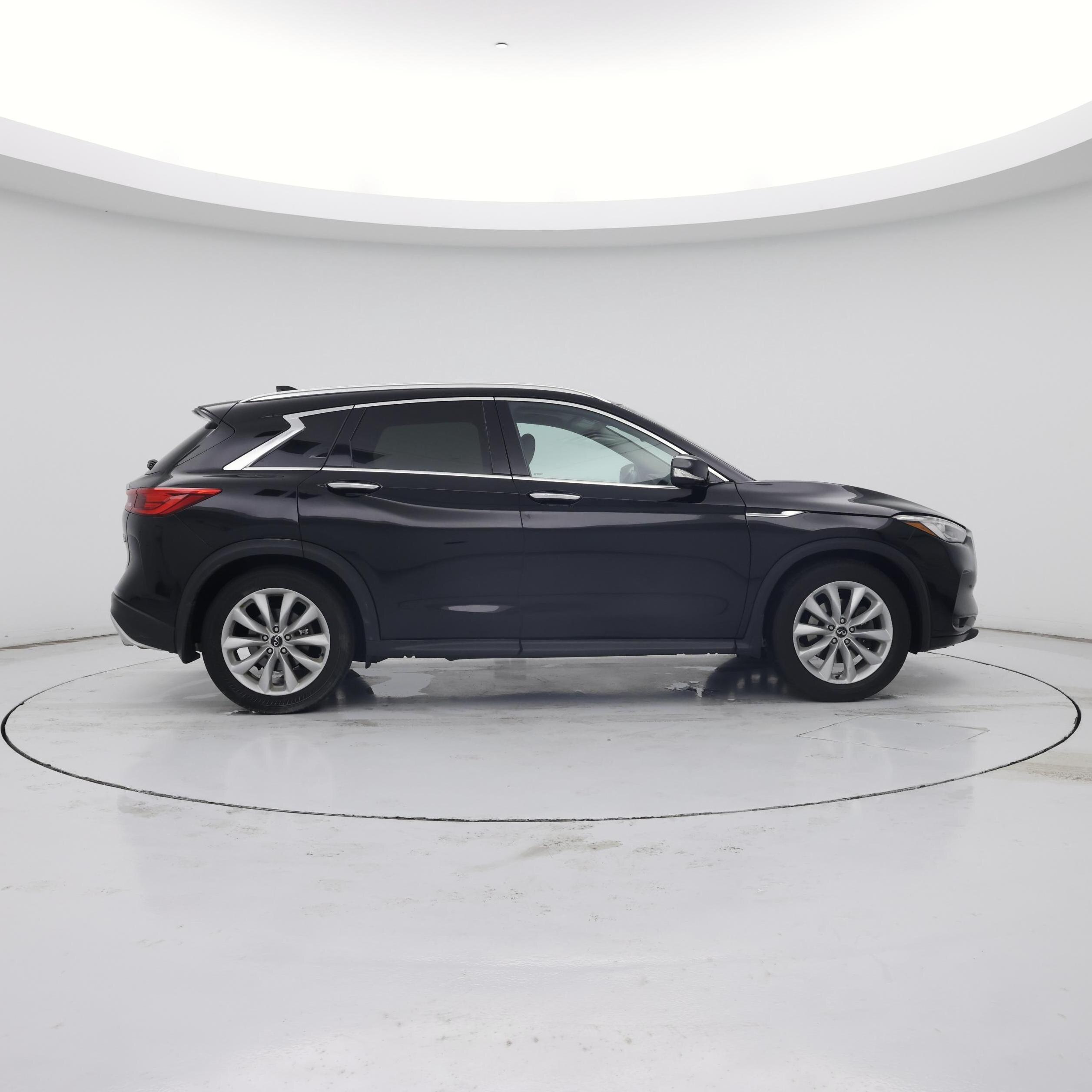 Thumbnail: 2019 INFINITI QX50 - 7