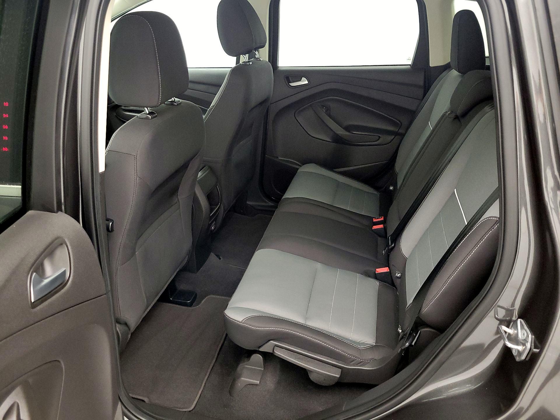 Thumbnail: 2015 Ford Escape - 18
