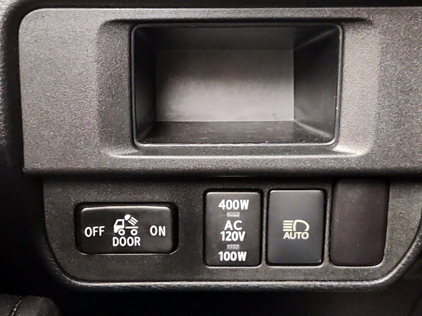 2018 Toyota Tacoma TRD Sport - Photo 14