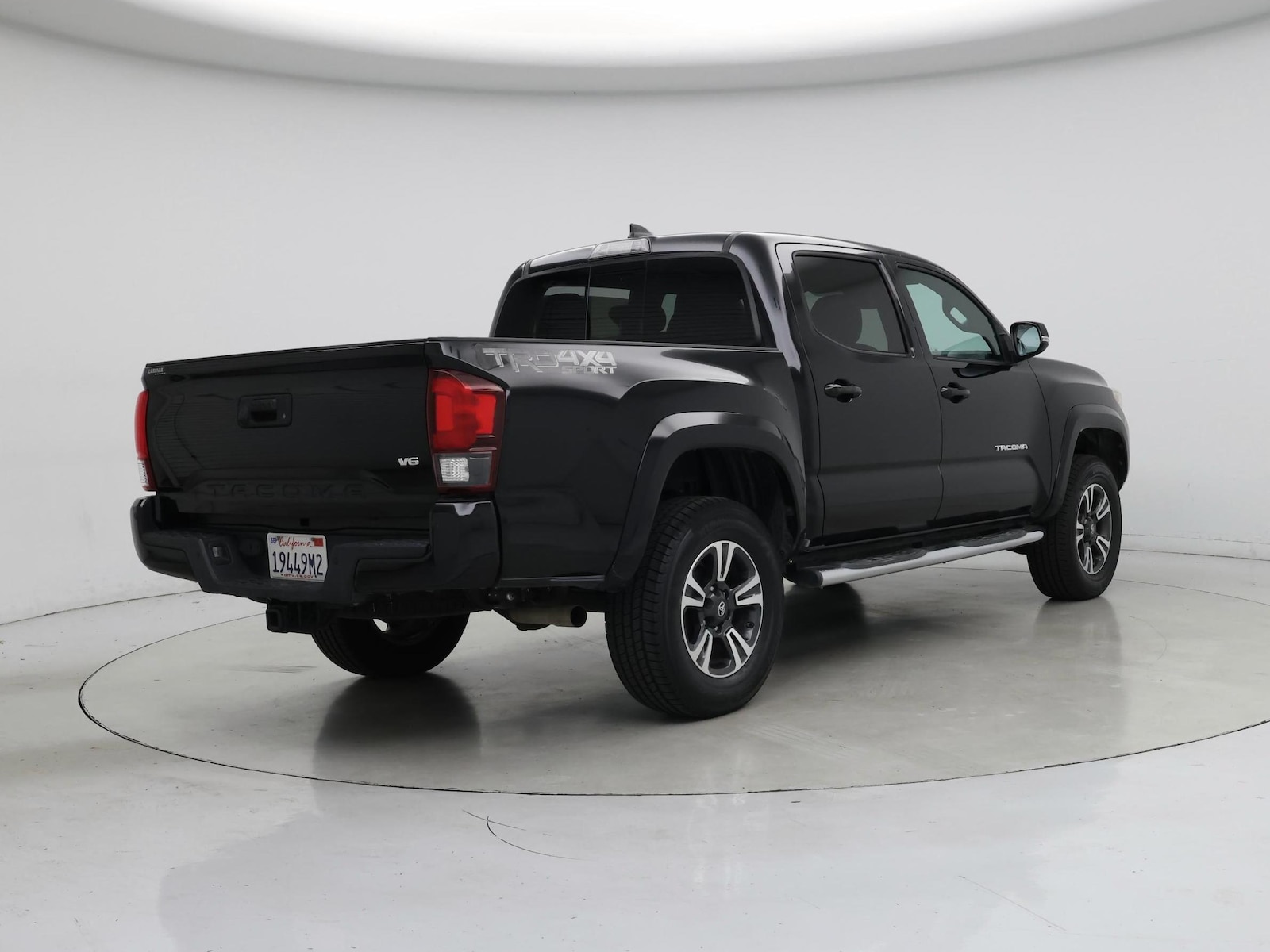 2018 Toyota Tacoma TRD Sport - Photo 9