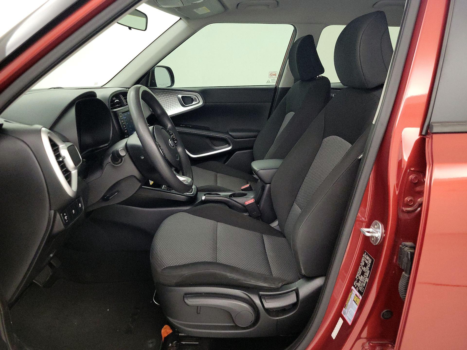 Thumbnail: 2020 Kia Soul - 11