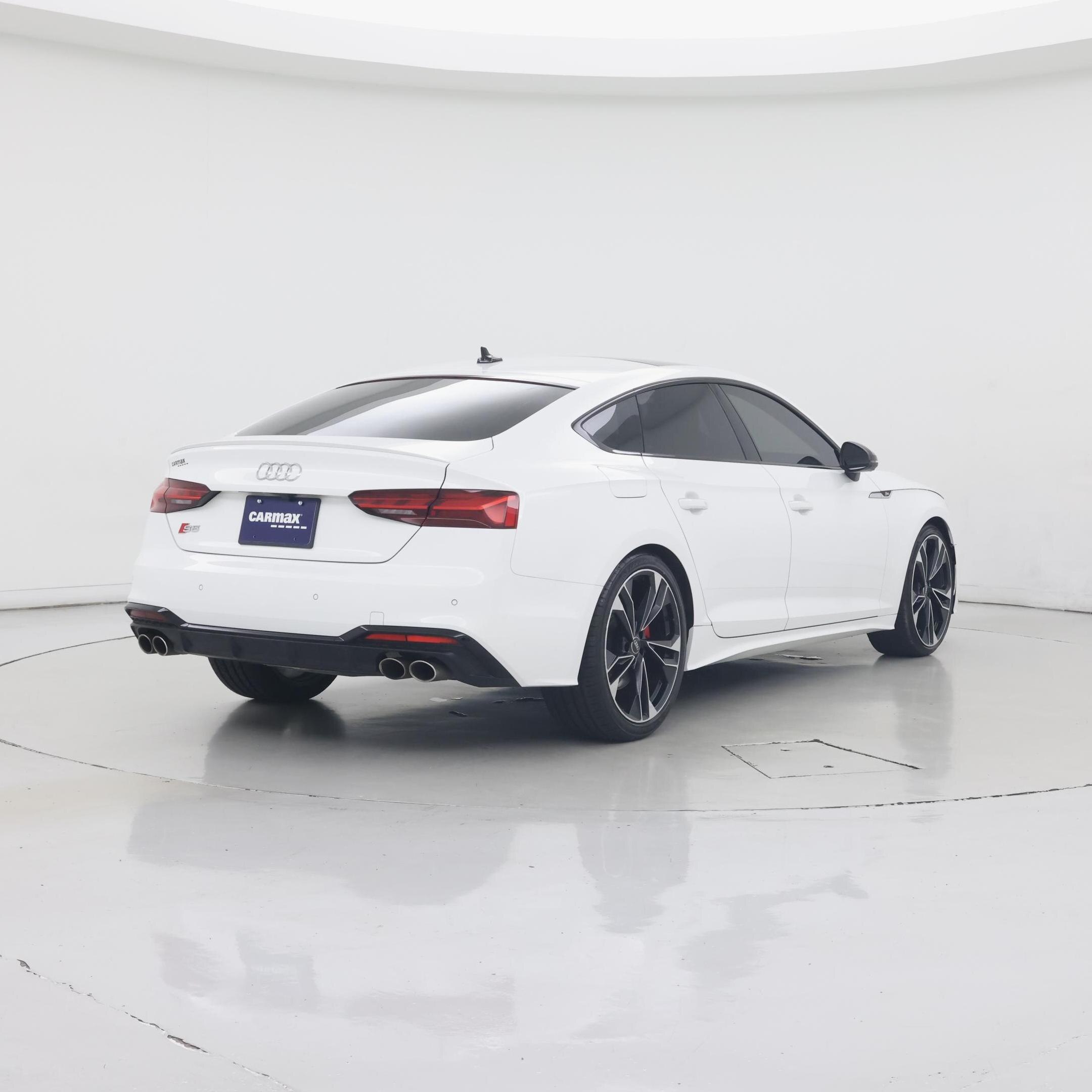 Thumbnail: 2022 Audi S5 - 8