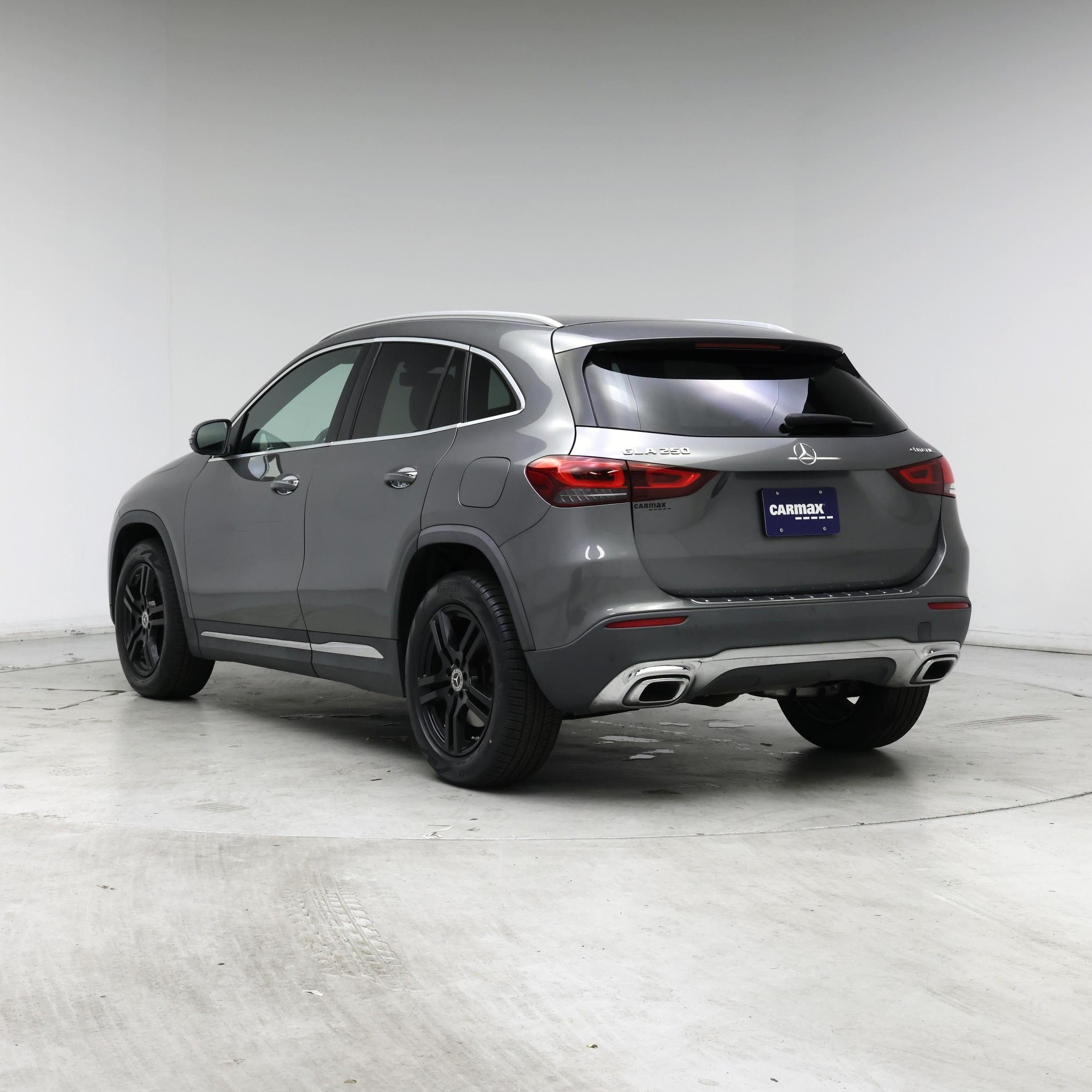Thumbnail: 2021 Mercedes-Benz GLA - 2