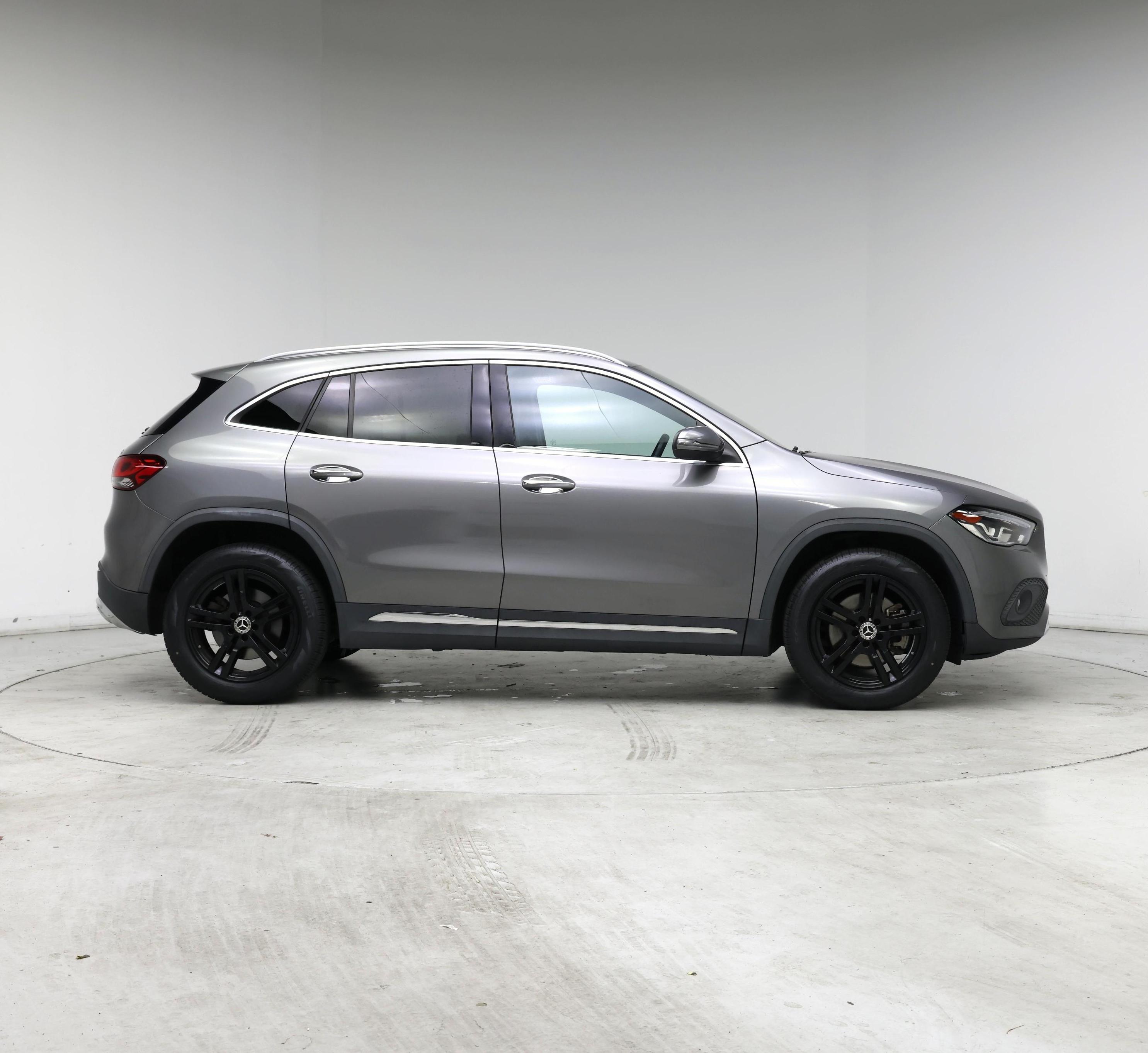 Thumbnail: 2021 Mercedes-Benz GLA - 7