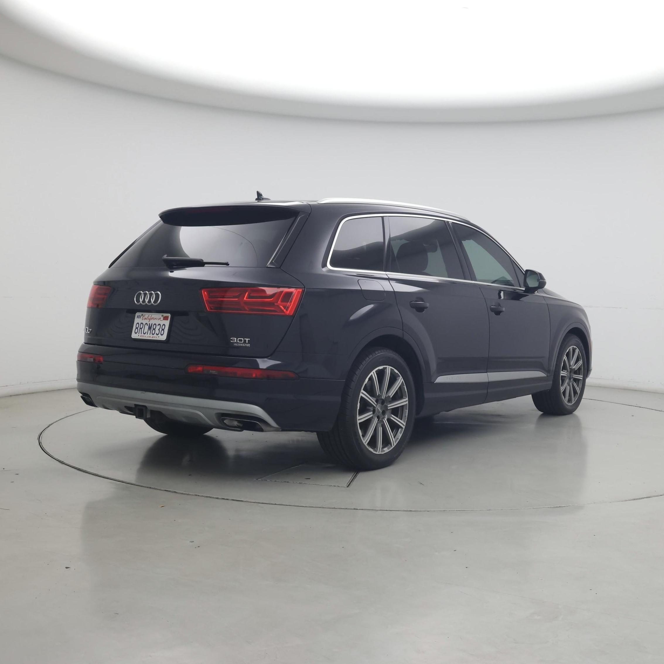 Thumbnail: 2017 Audi Q7 - 8