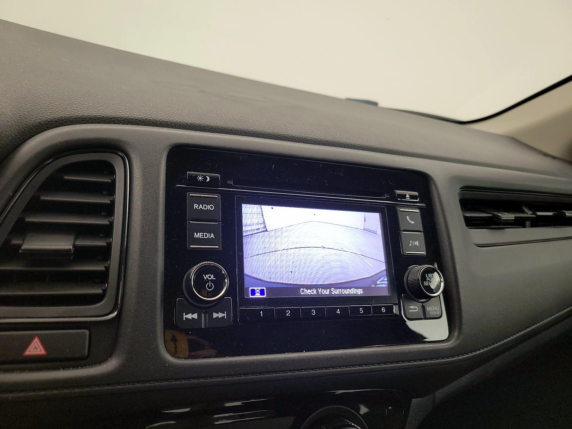 Thumbnail: 2019 Honda HR-V - 14