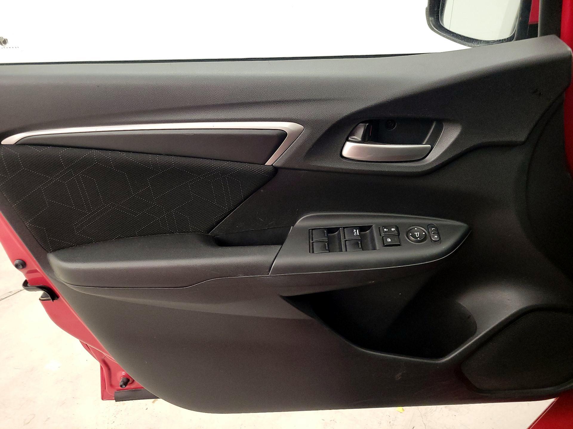 Thumbnail: 2016 Honda Fit - 12