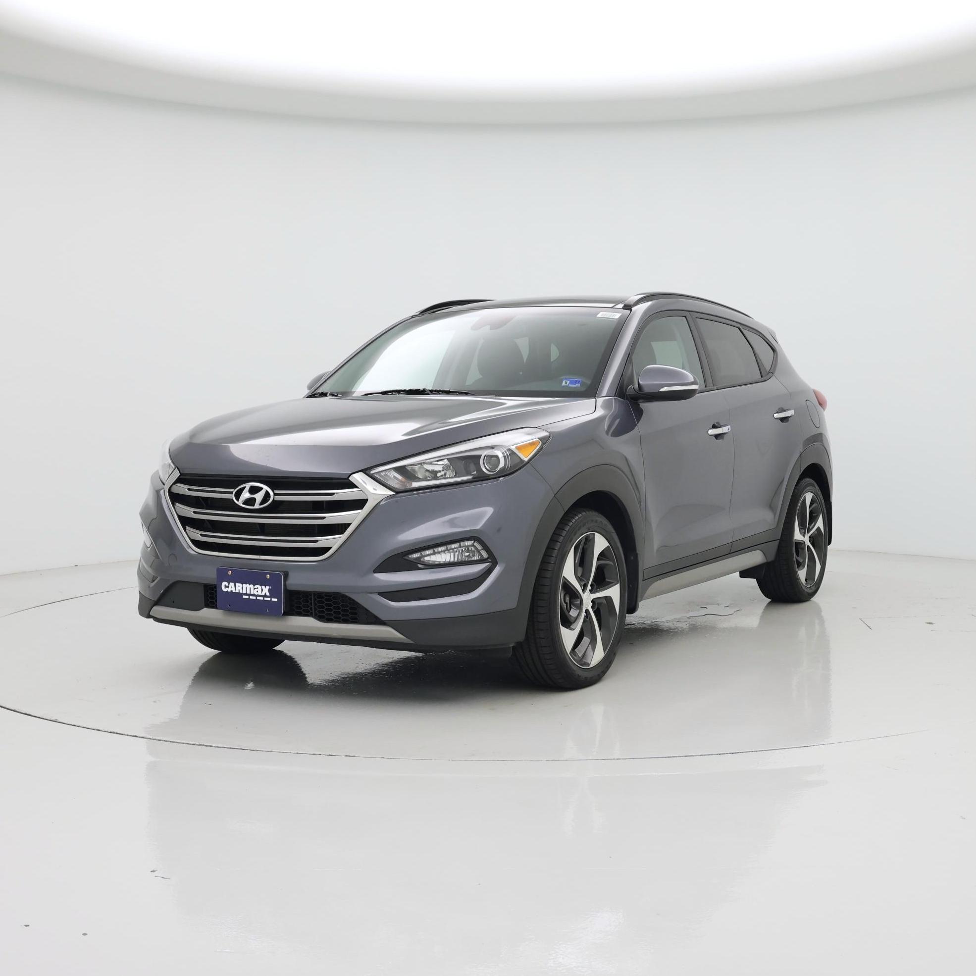 Thumbnail: 2017 Hyundai Tucson - 4