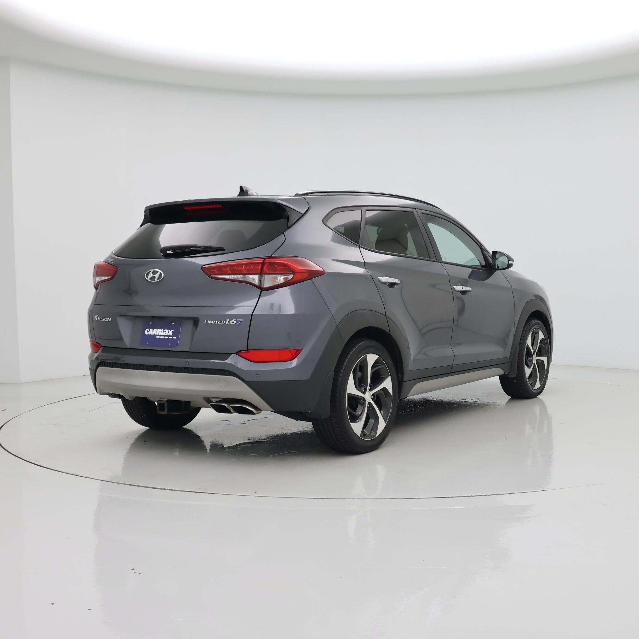 Thumbnail: 2017 Hyundai Tucson - 8