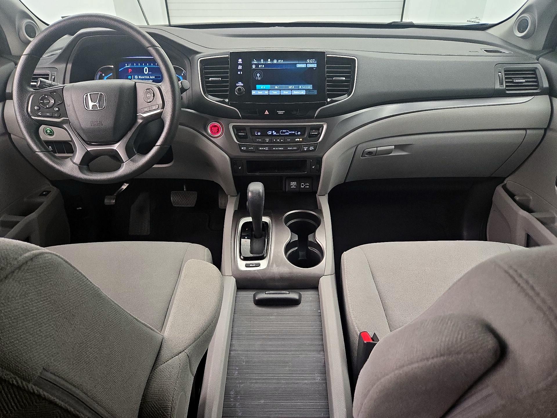 Thumbnail: 2019 Honda Pilot - 9