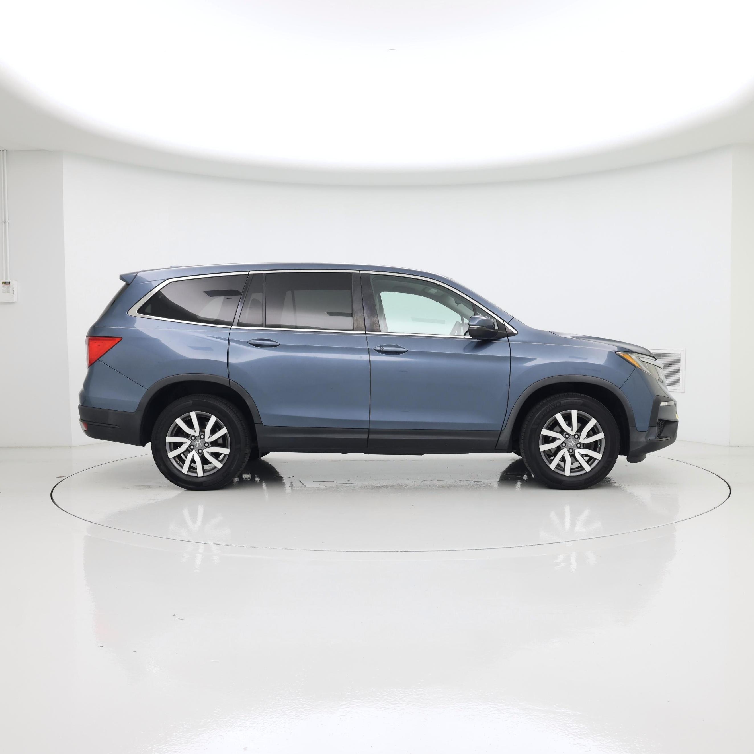 Thumbnail: 2019 Honda Pilot - 7