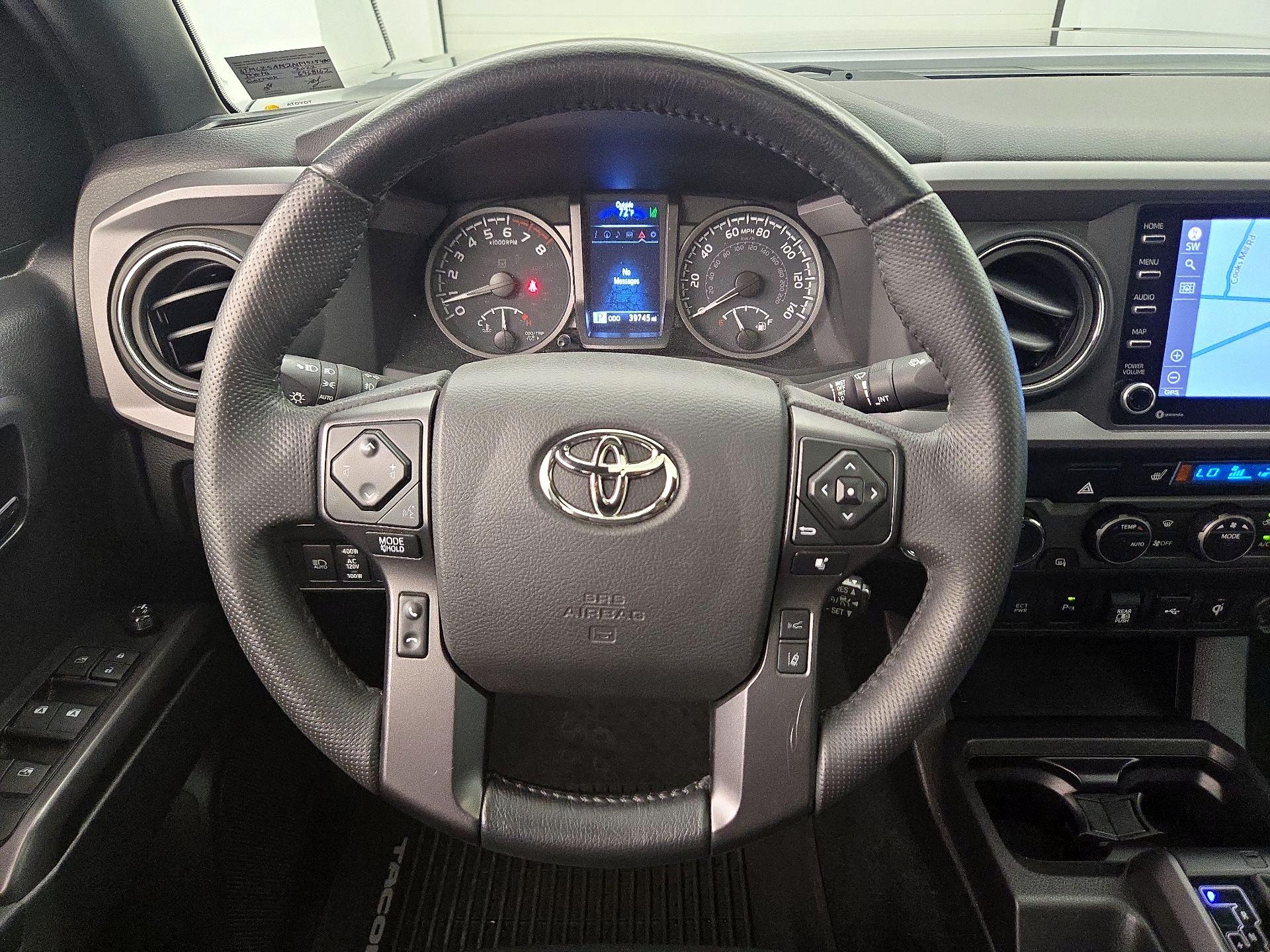 Thumbnail: 2022 Toyota Tacoma - 10