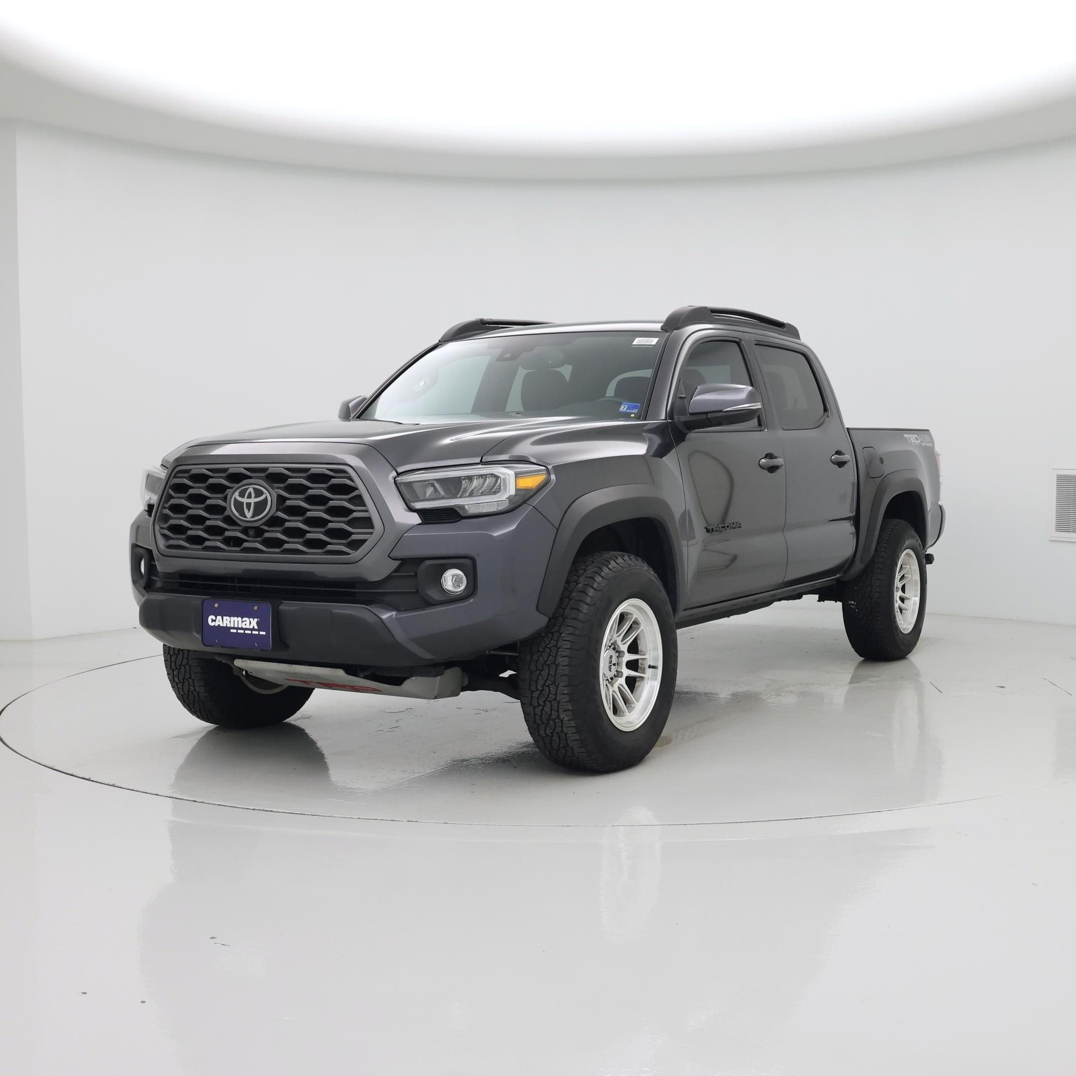 Thumbnail: 2022 Toyota Tacoma - 4