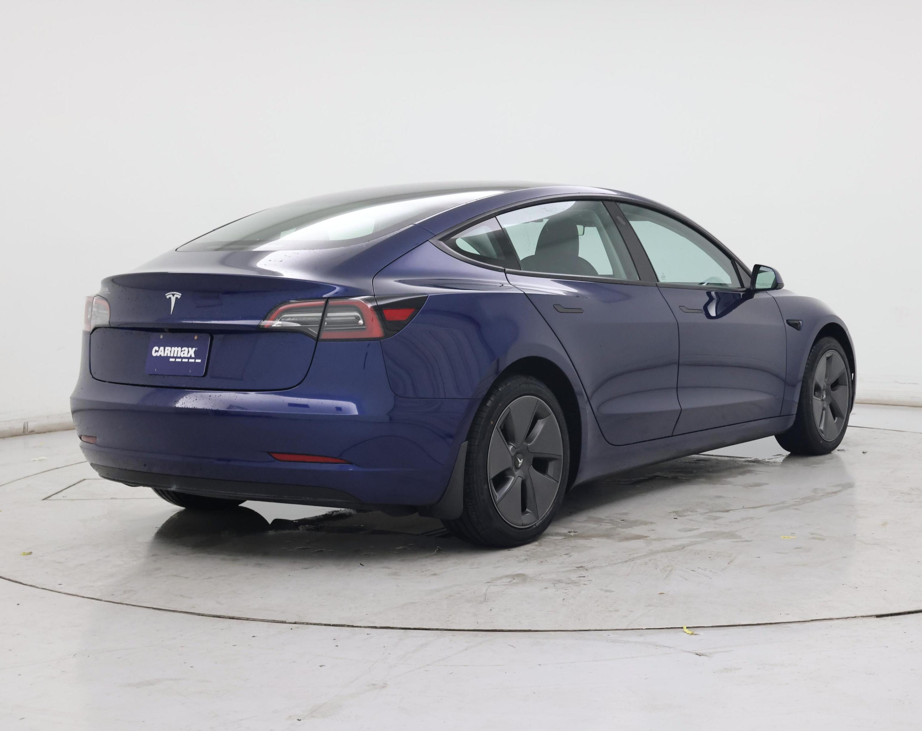 Thumbnail: 2023 Tesla Model 3 - 8