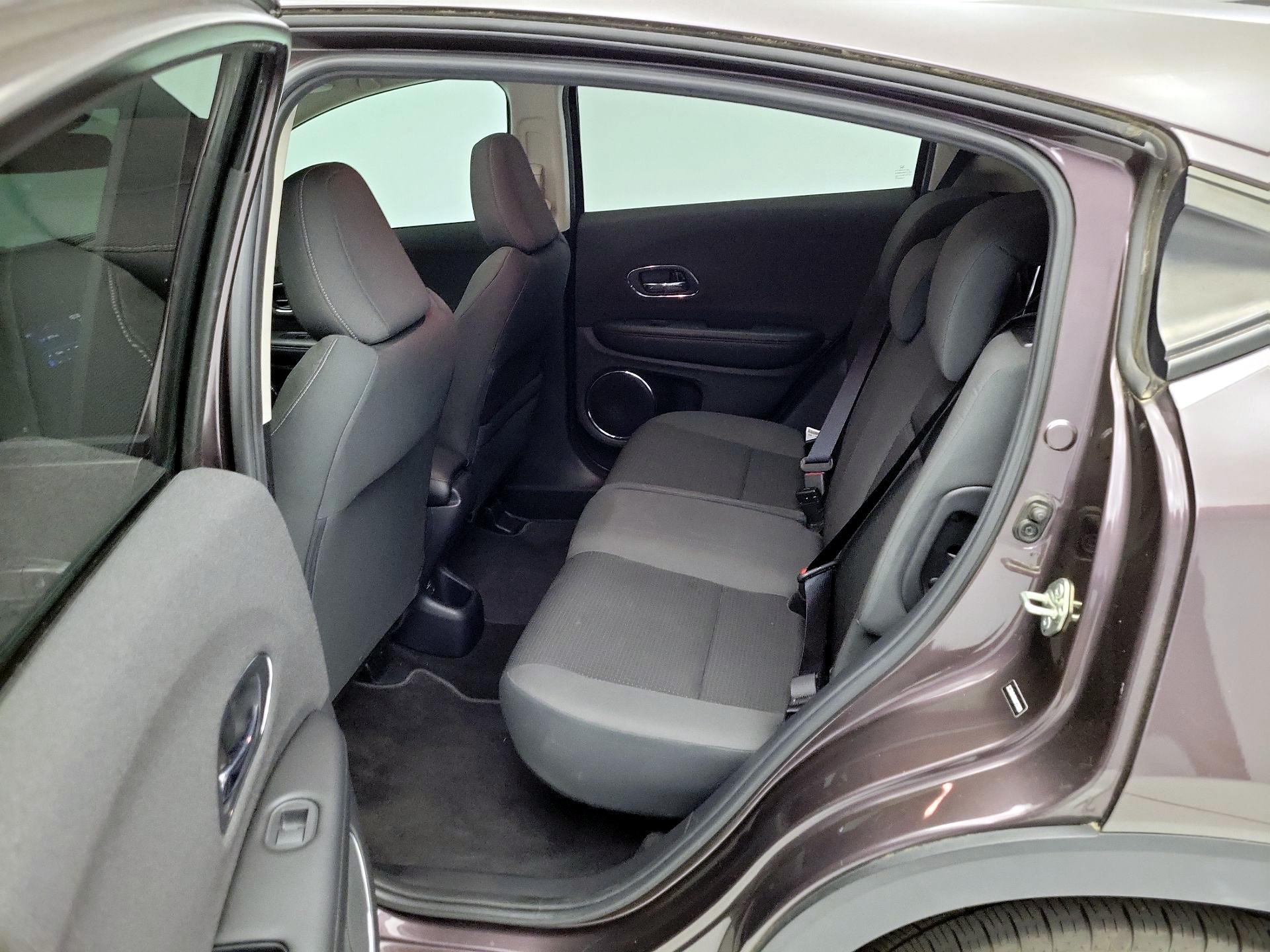 Thumbnail: 2019 Honda HR-V - 20