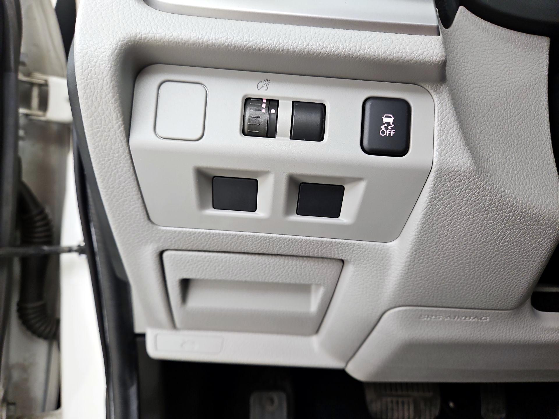Thumbnail: 2014 Subaru Forester - 13