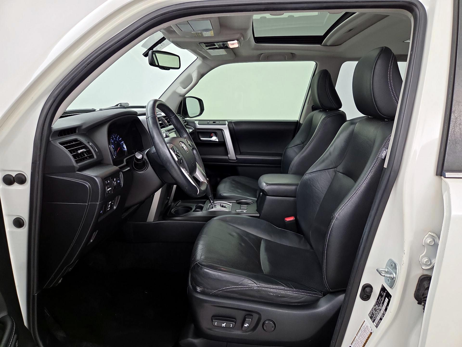 Thumbnail: 2019 Toyota 4Runner - 11