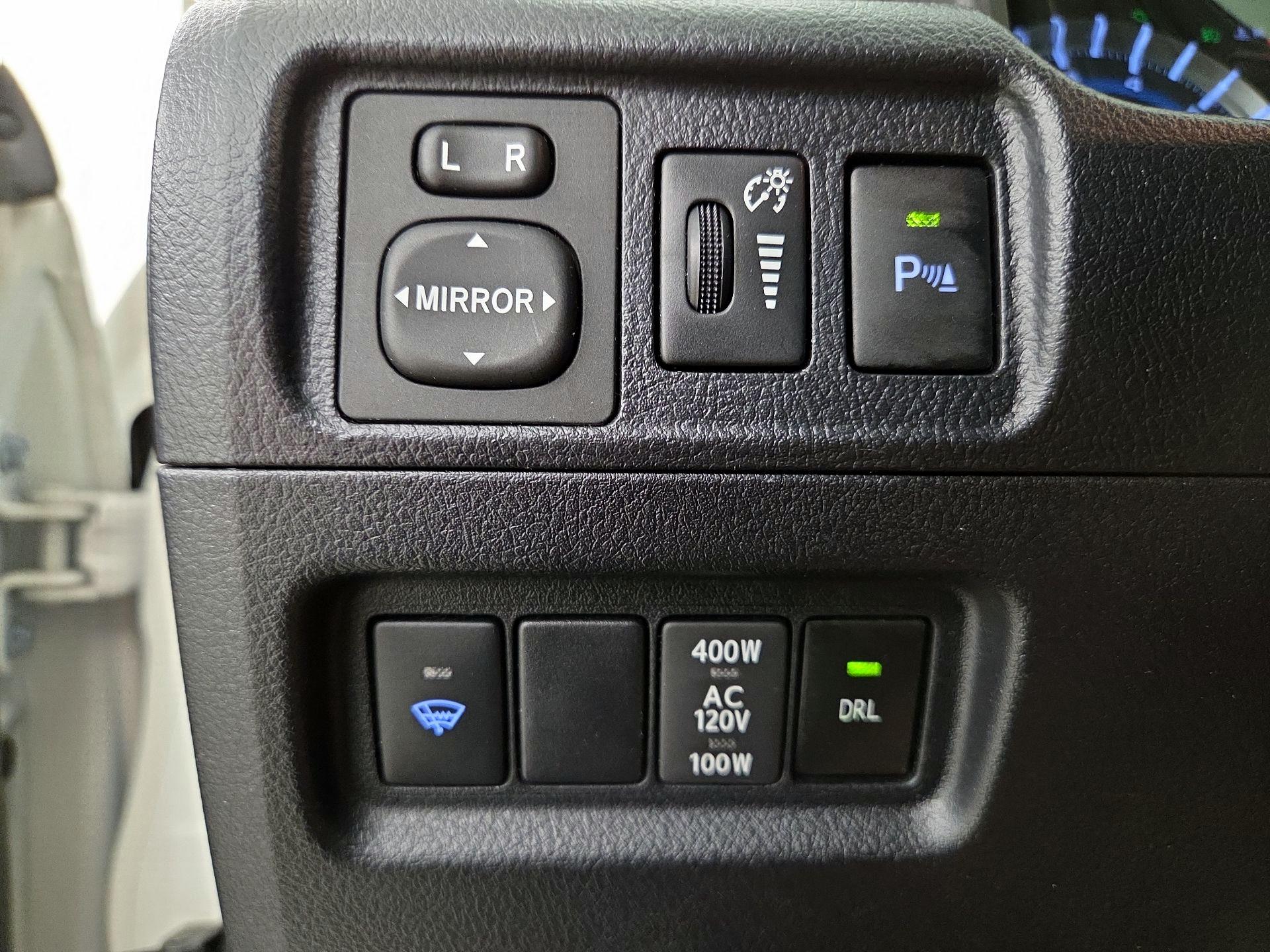 Thumbnail: 2019 Toyota 4Runner - 13