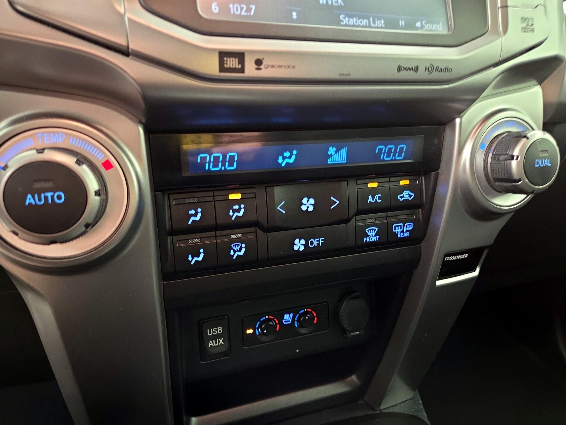 Thumbnail: 2019 Toyota 4Runner - 17