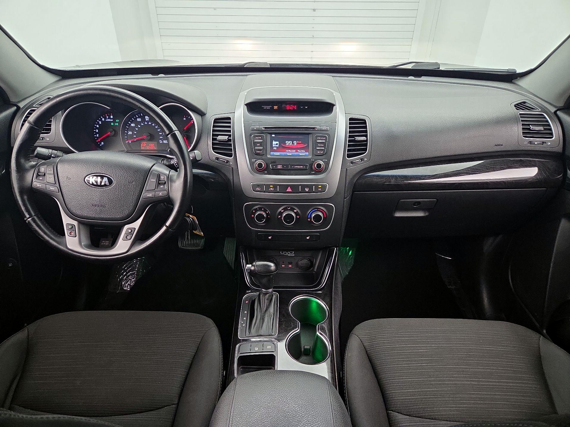Thumbnail: 2014 Kia Sorento - 9