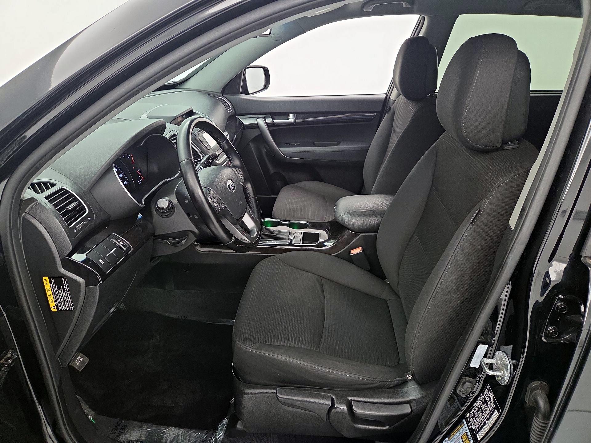 Thumbnail: 2014 Kia Sorento - 11