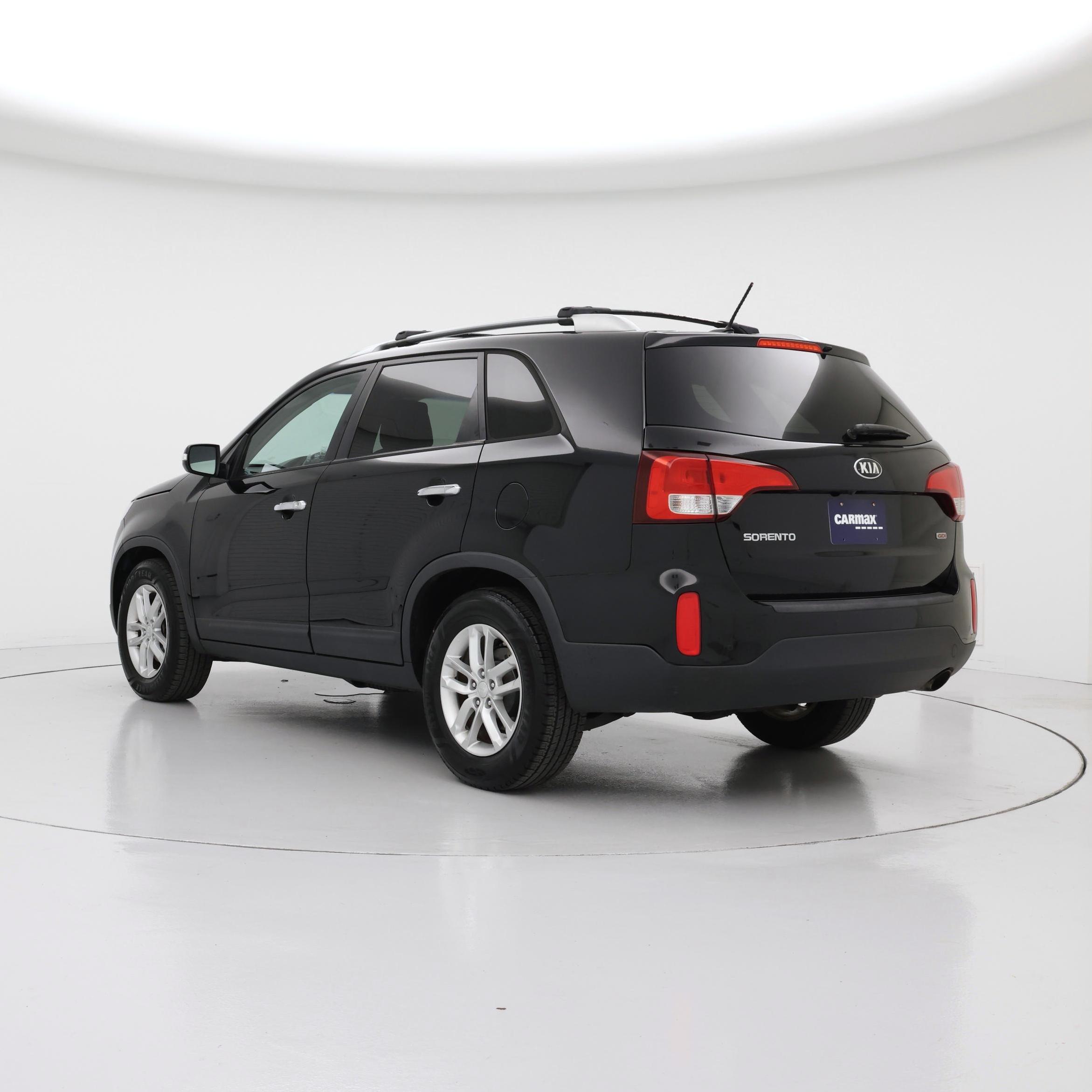Thumbnail: 2014 Kia Sorento - 2