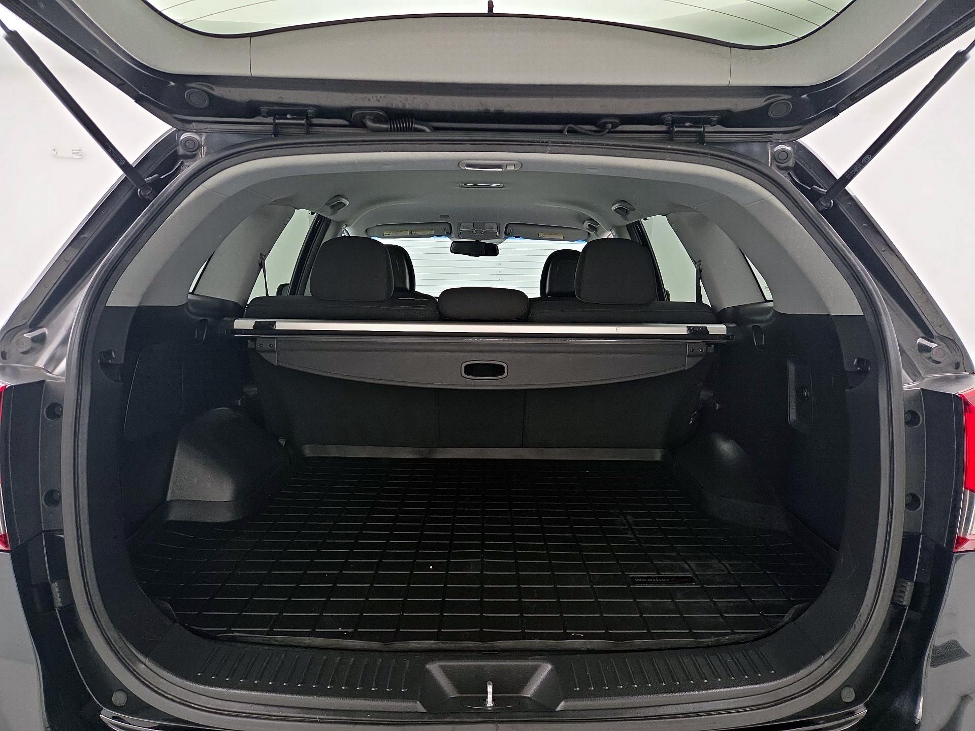 Thumbnail: 2014 Kia Sorento - 20