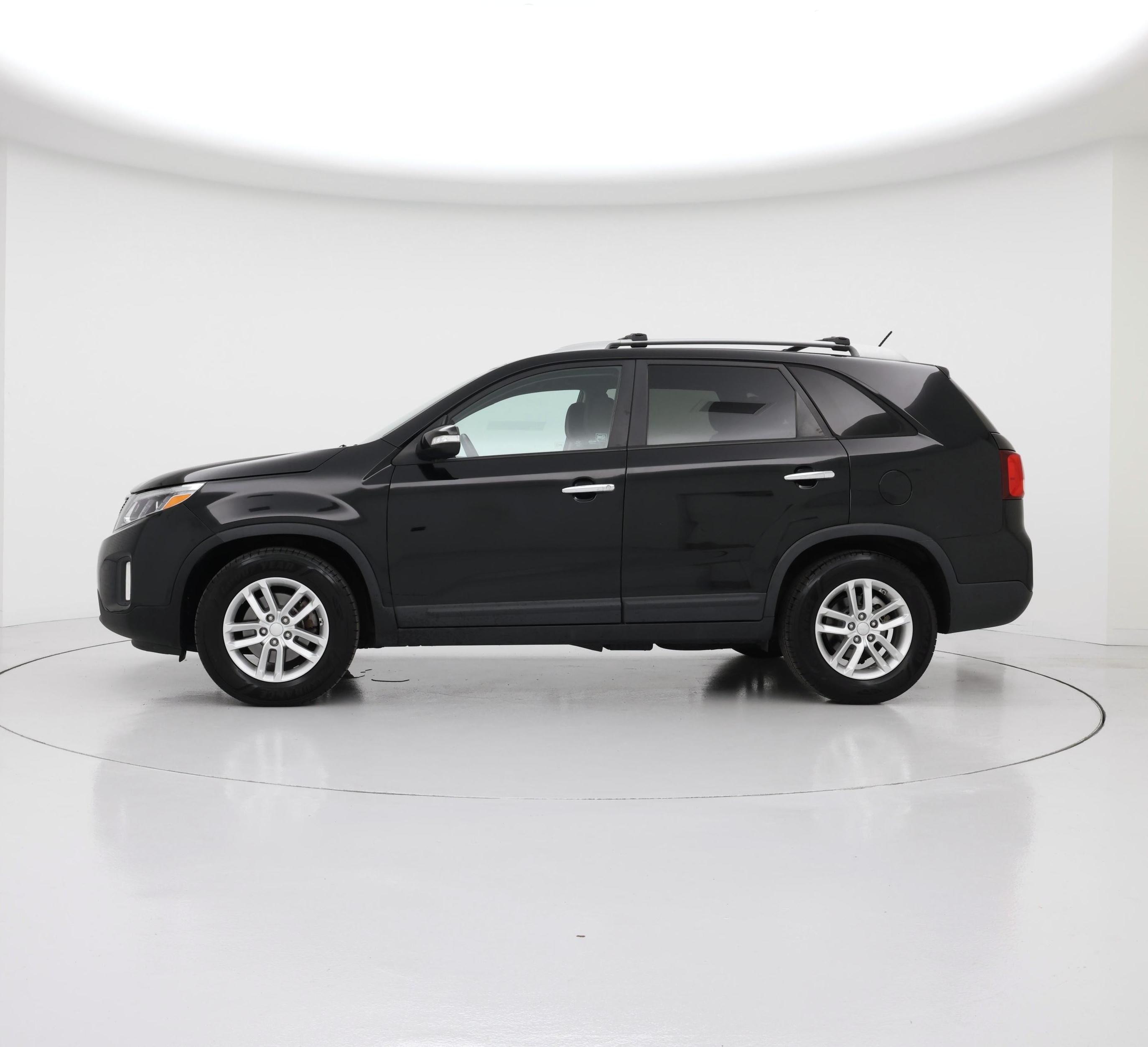 Thumbnail: 2014 Kia Sorento - 3